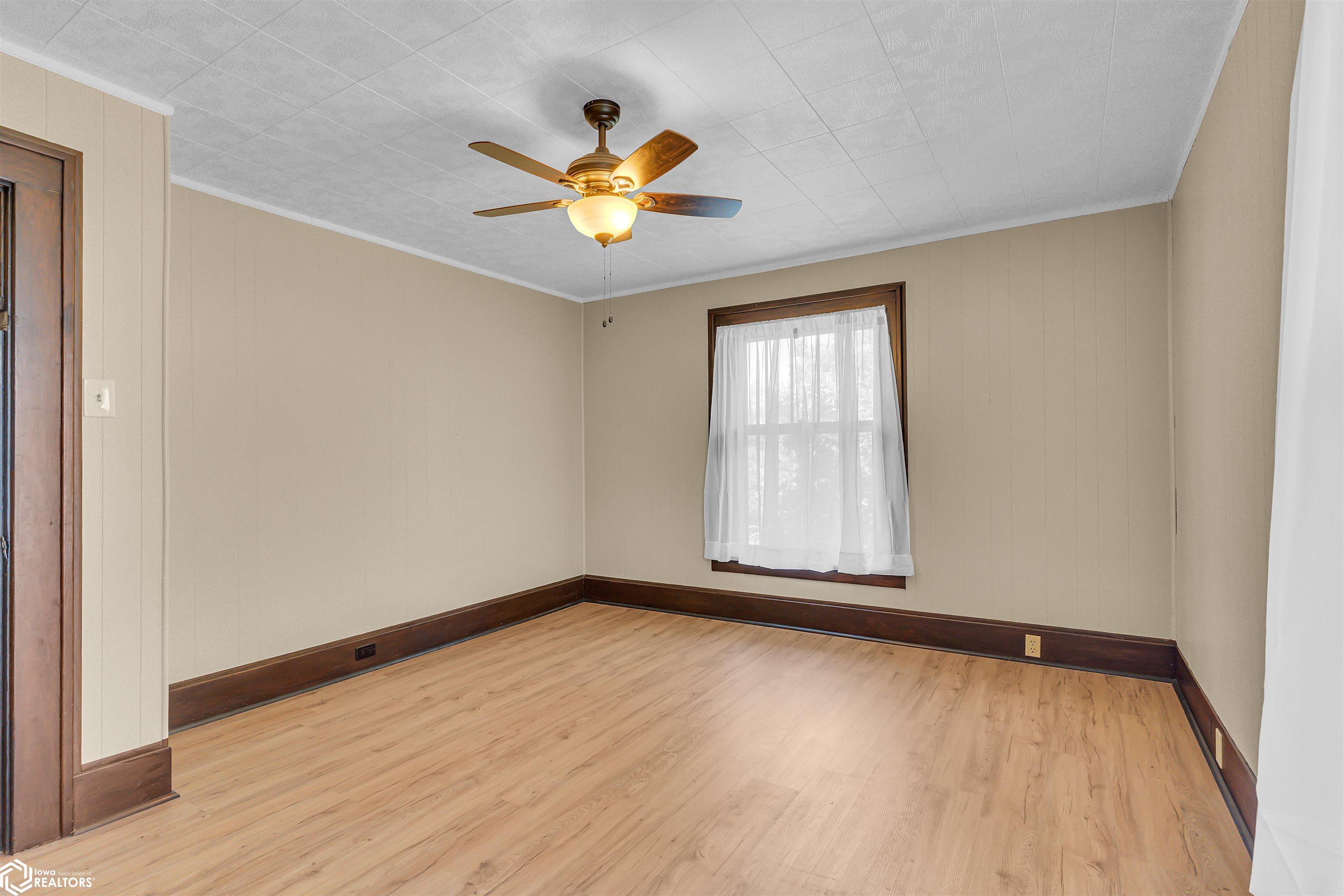 506 E Washington Street, Mount Pleasant, Iowa image 15
