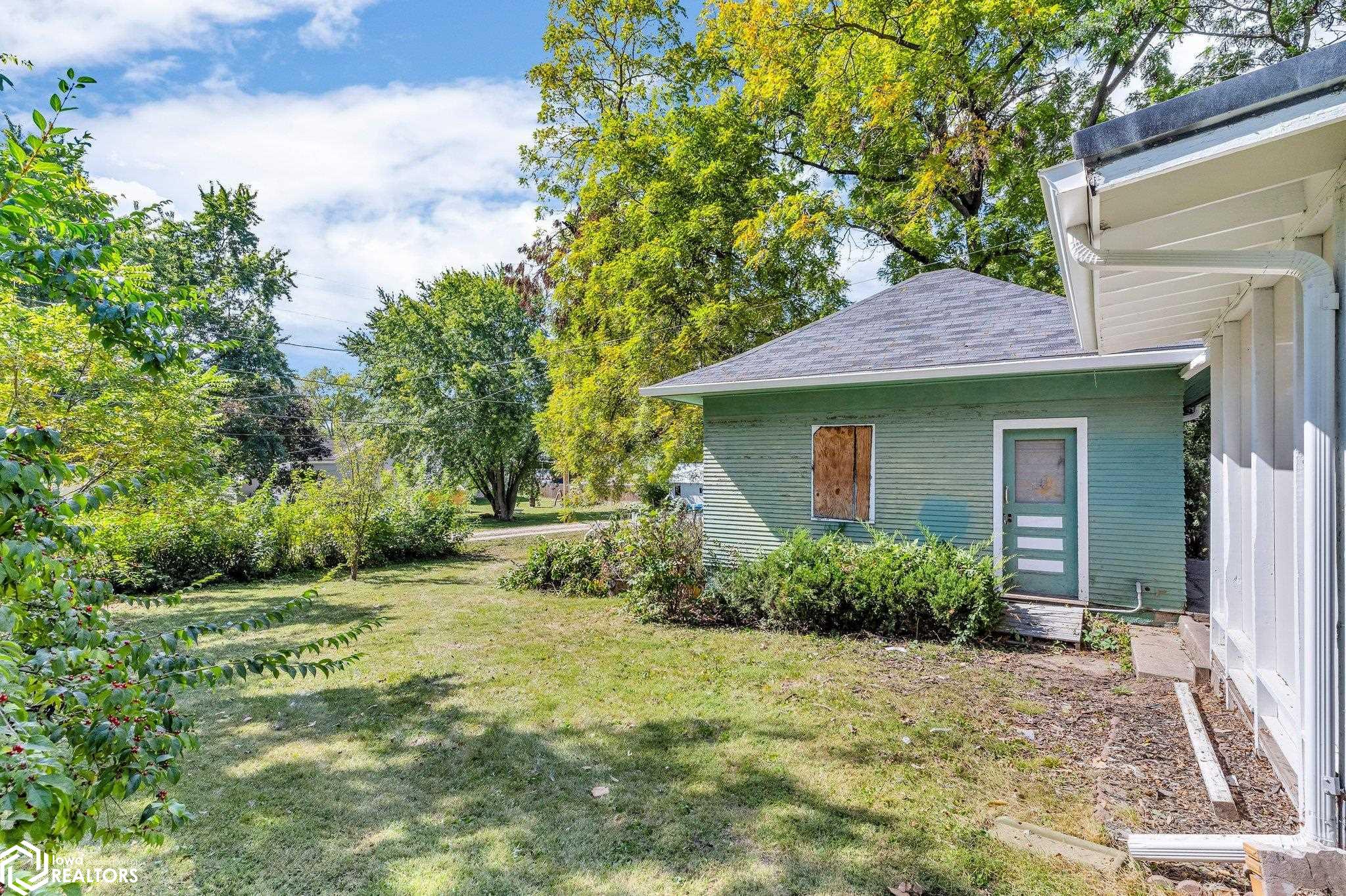 506 E Washington Street, Mount Pleasant, Iowa image 24