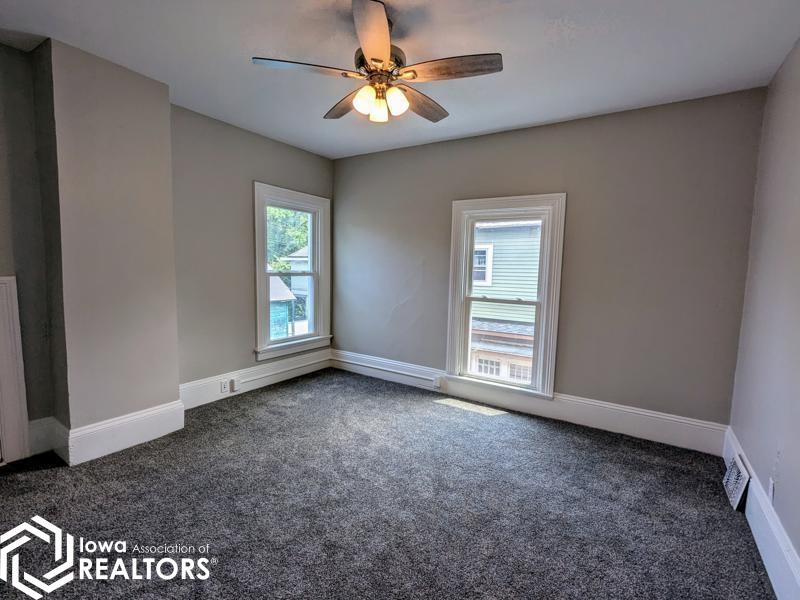 1012 N 7th Street, Burlington, Iowa image 15