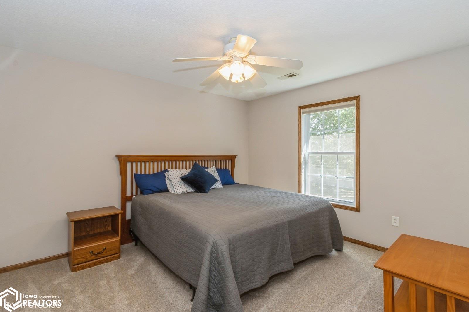 3050 Timber Creek Circle, Riverside, Iowa image 26