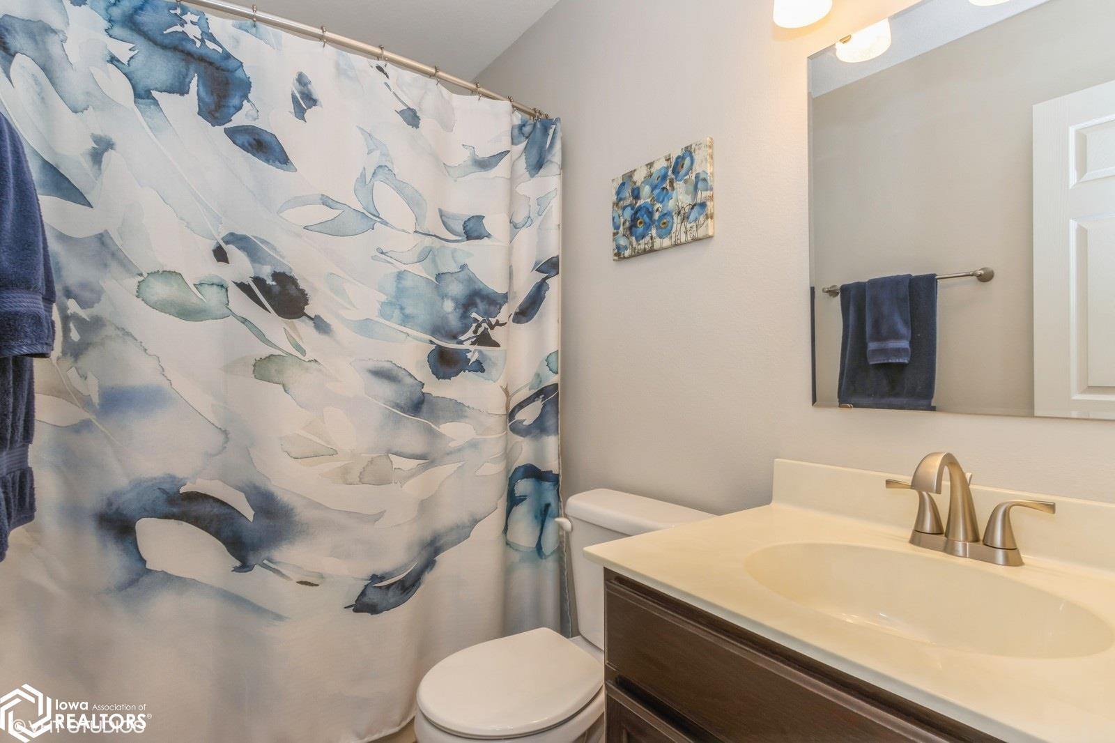 3050 Timber Creek Circle, Riverside, Iowa image 31
