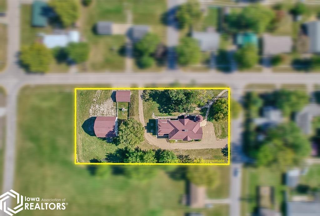 402 Goode Street, Bloomfield, Iowa image 38
