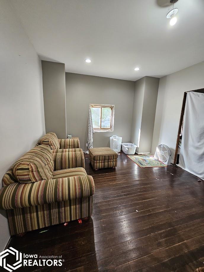 338 Way Avenue, Woden, Iowa image 3