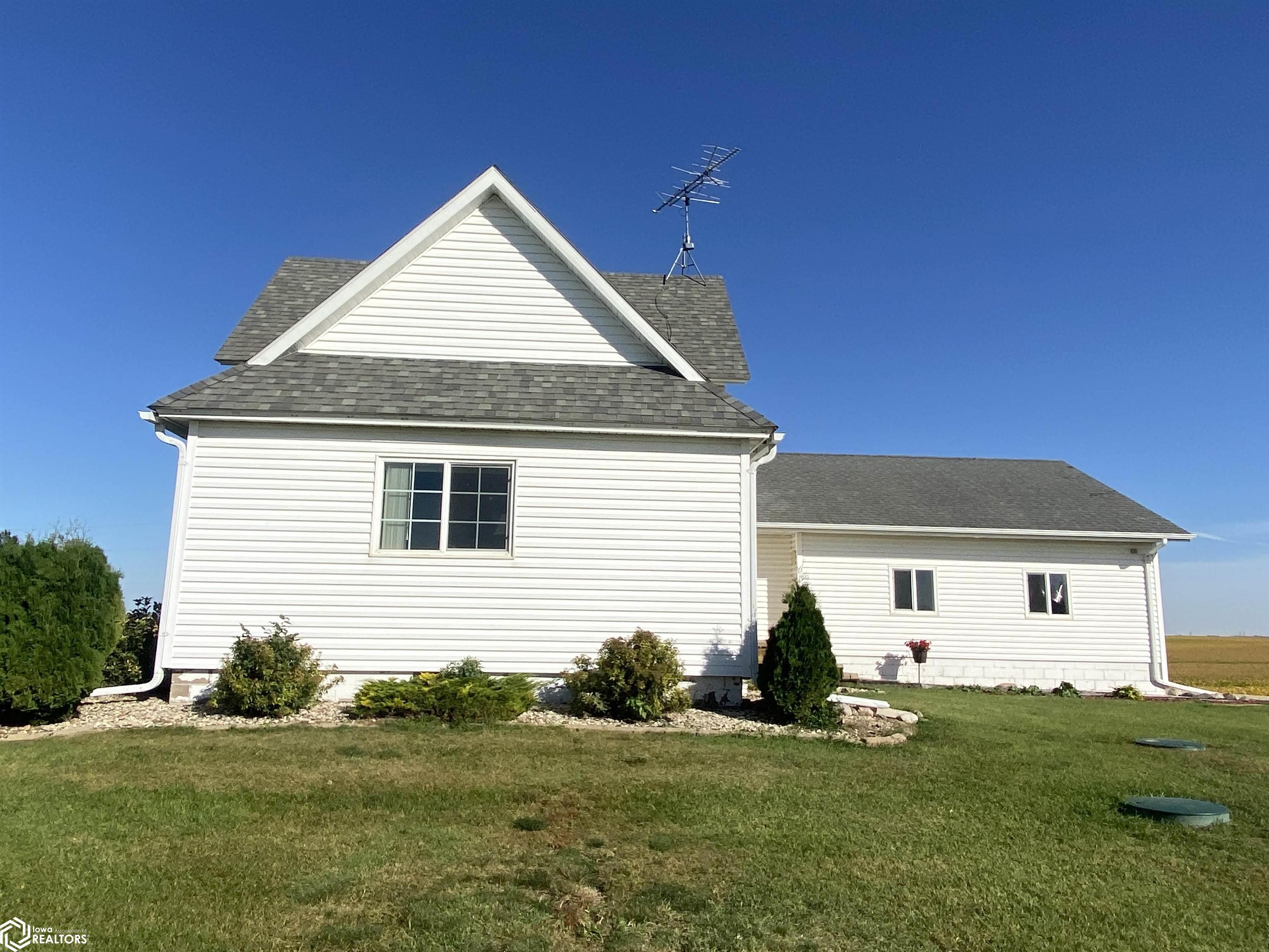 8161 490th Street, Thompson, Iowa image 12