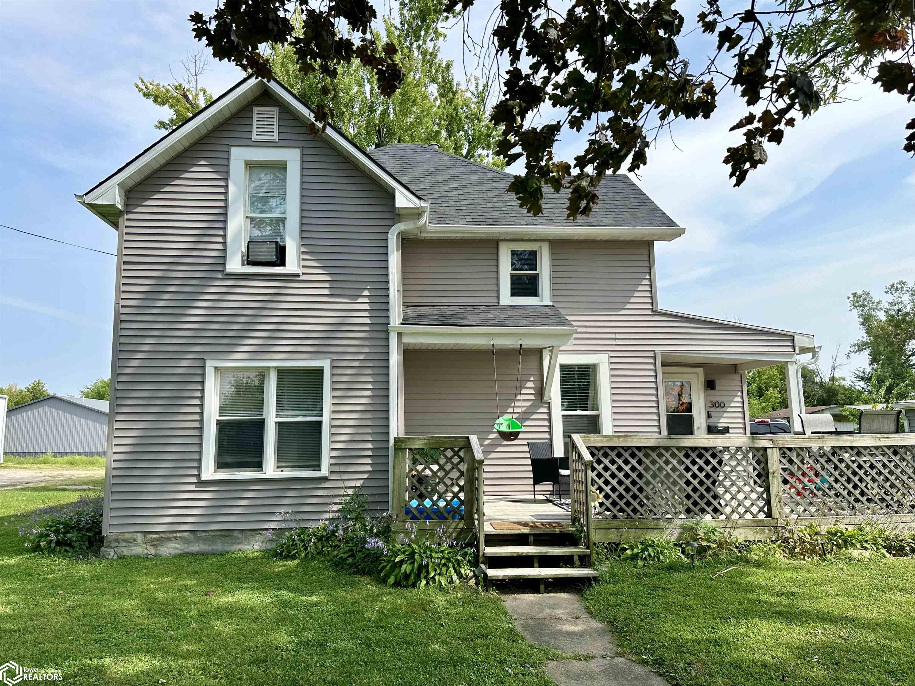 300 Park Street, Grinnell, Iowa image 40