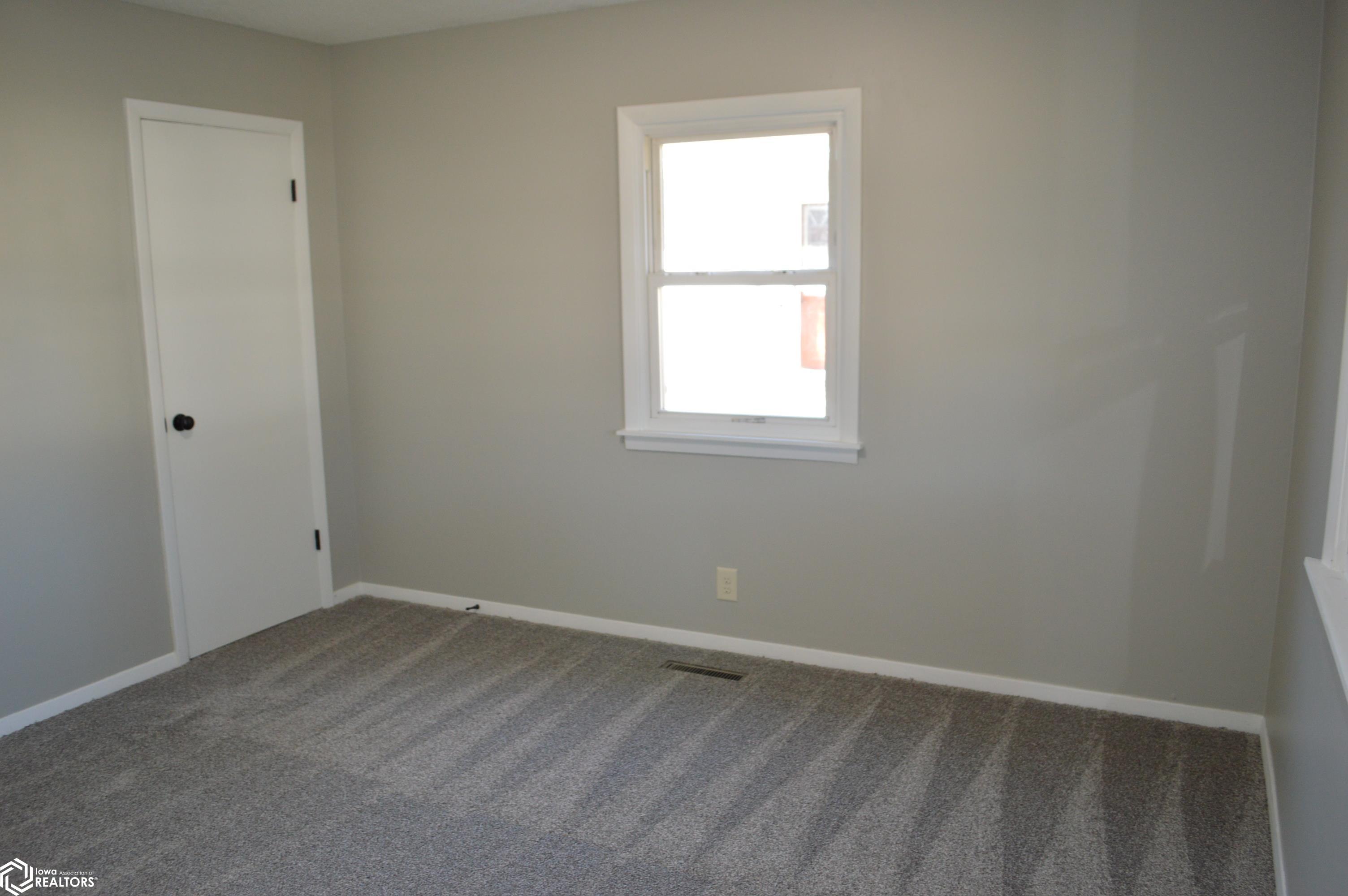 1621 8th Street, Mason City, Iowa image 7