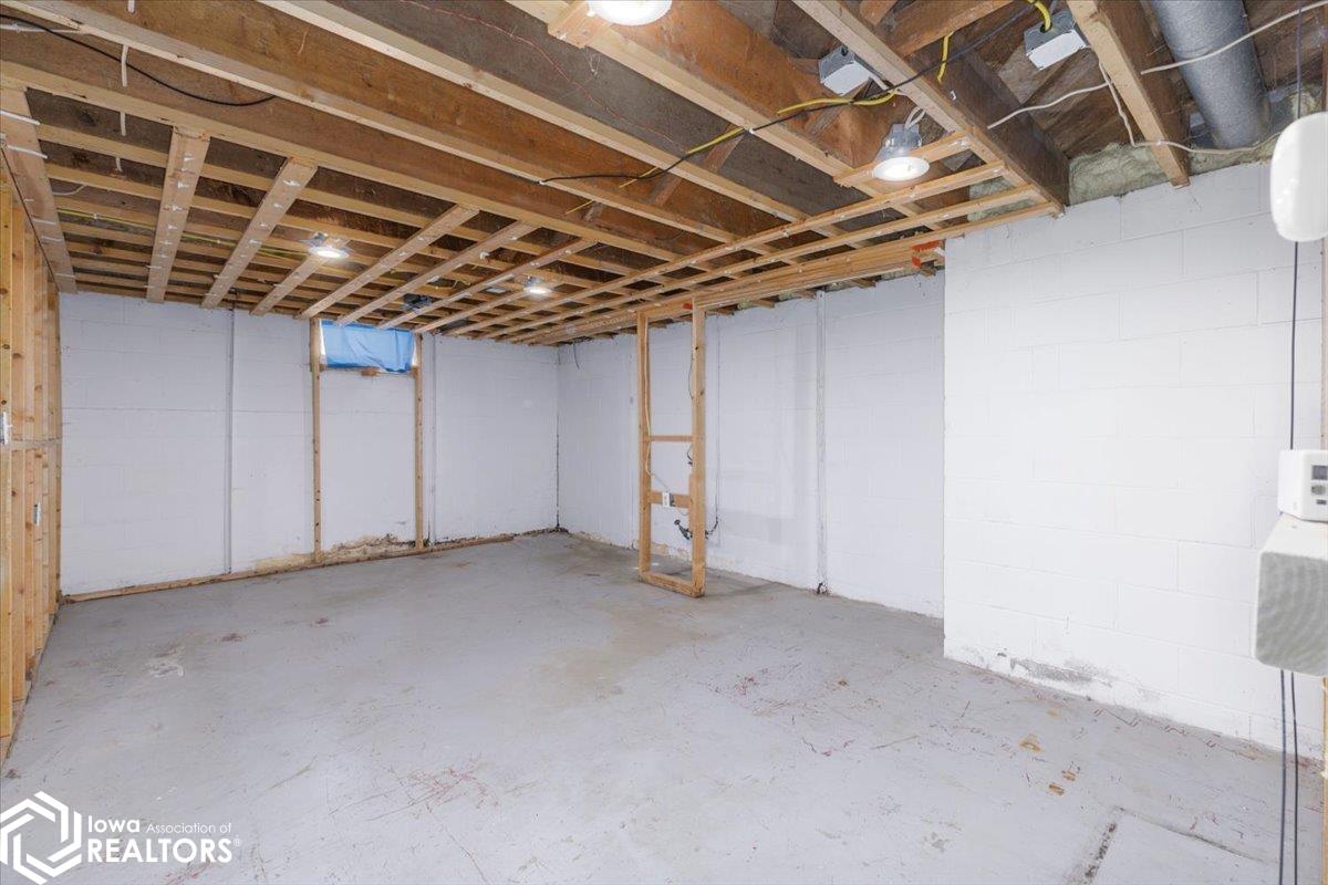1020 Reed Street, Grinnell, Iowa image 17