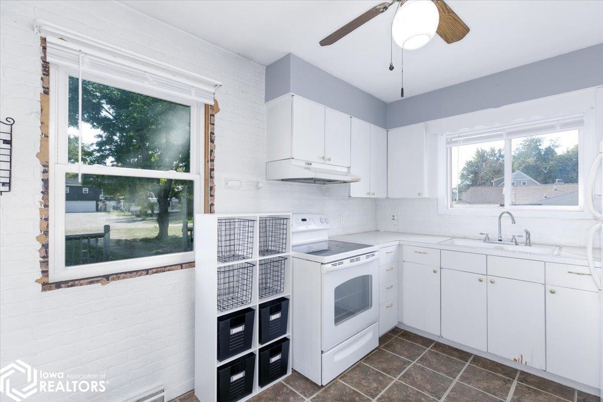 1020 Reed Street, Grinnell, Iowa image 8