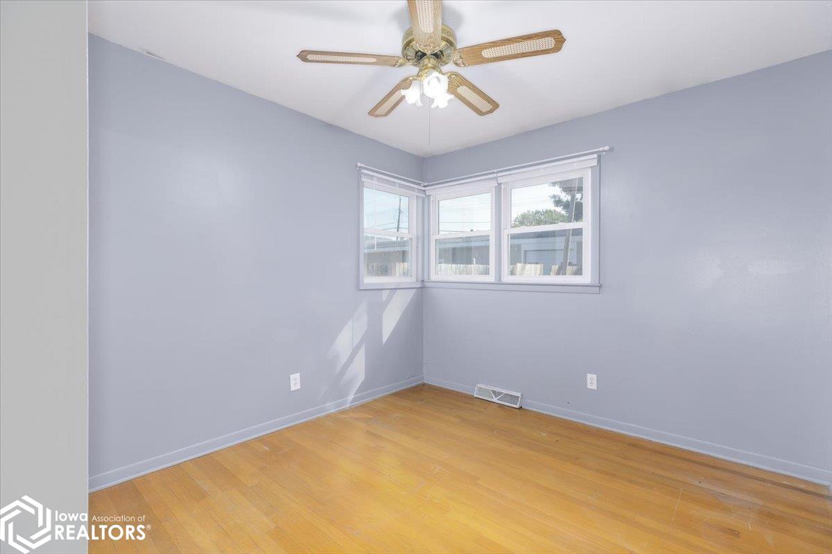 1020 Reed Street, Grinnell, Iowa image 10