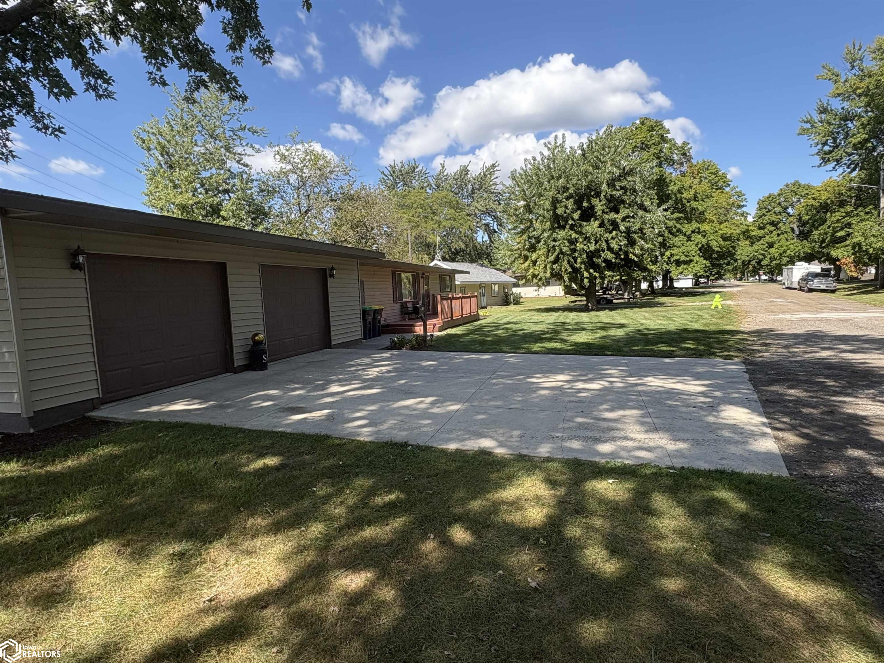 243 S Cedar Street, Wapello, Iowa image 2