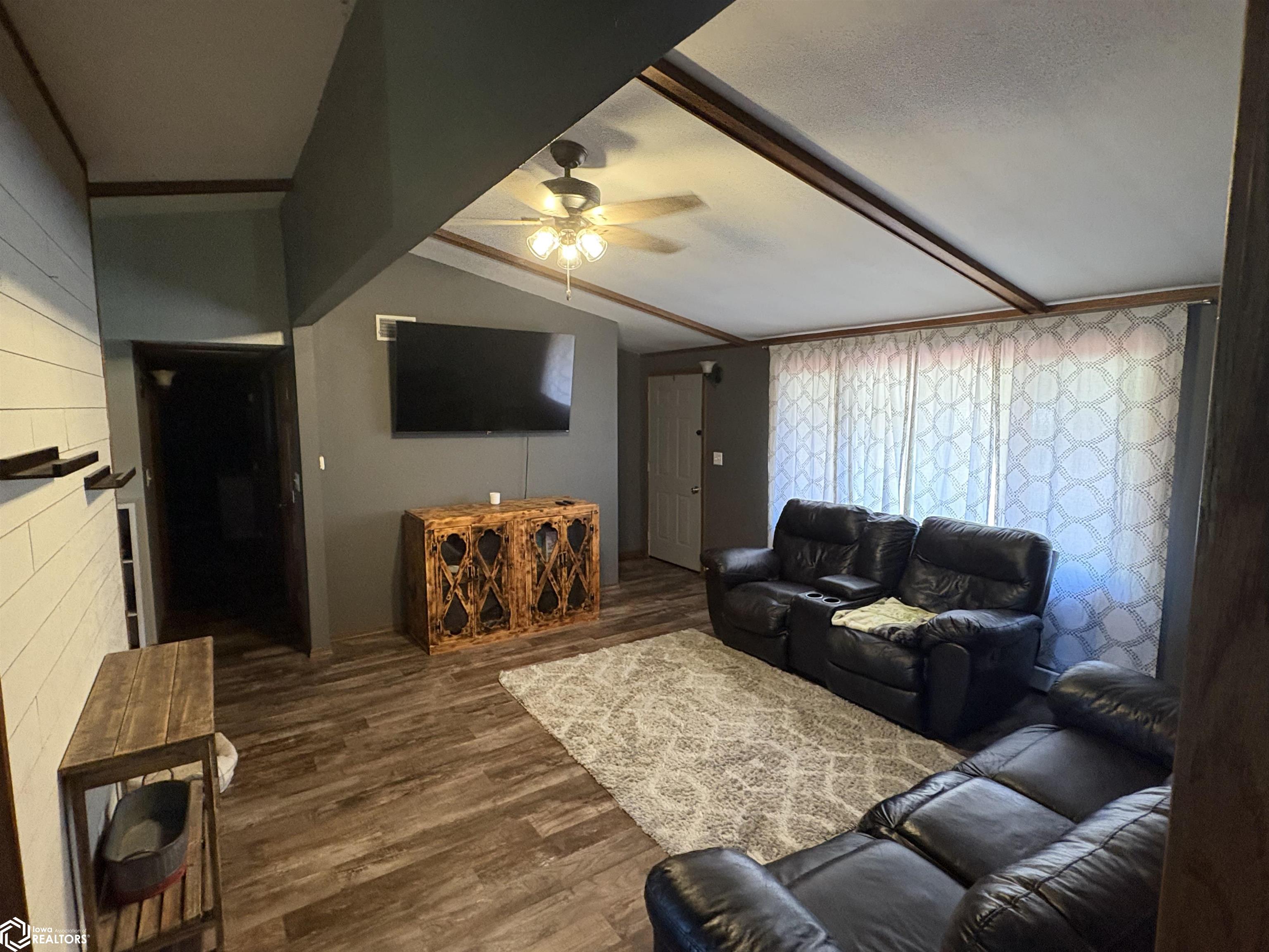 243 S Cedar Street, Wapello, Iowa image 11