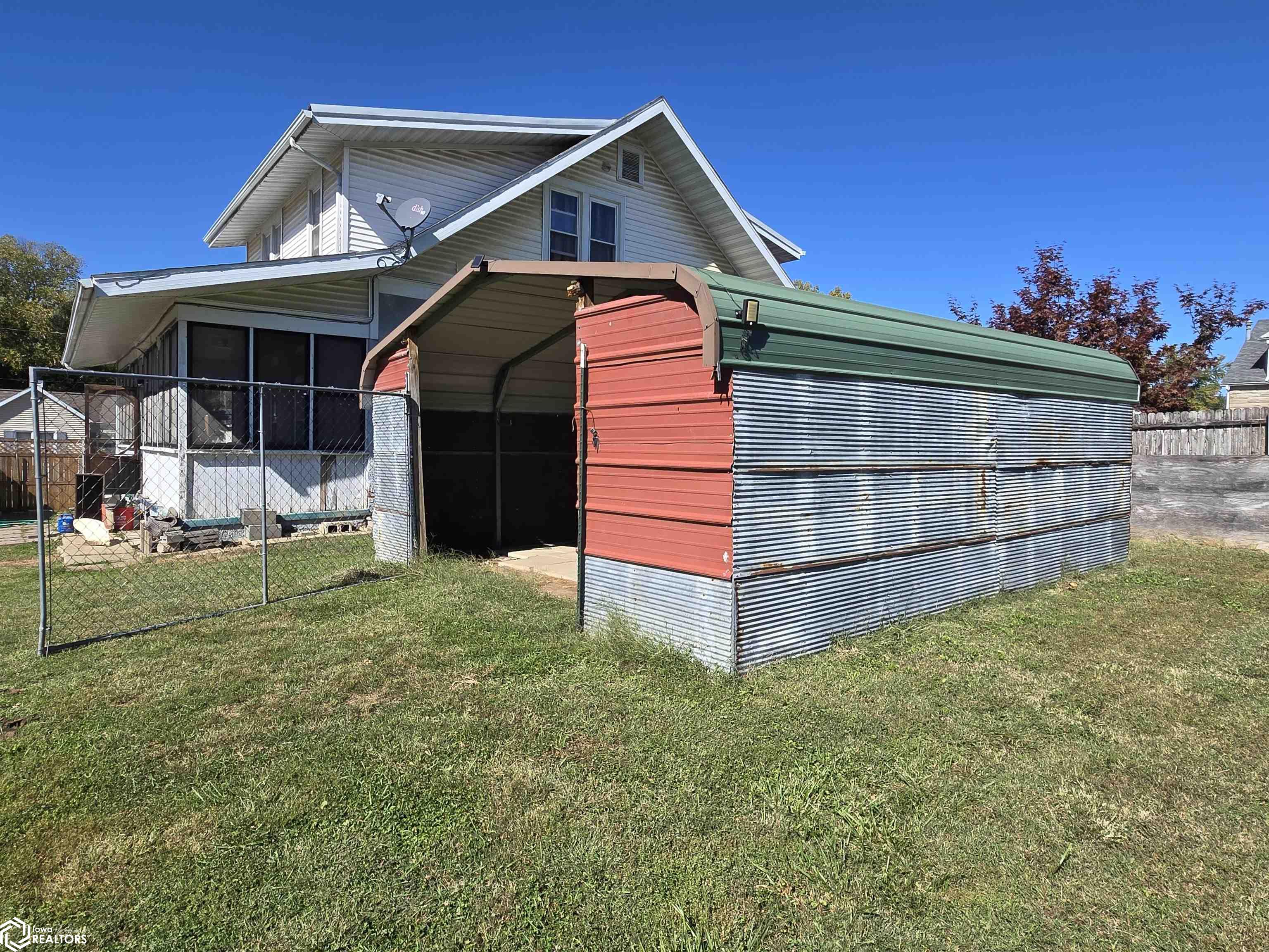 1534 Avenue G, Fort Madison, Iowa image 33