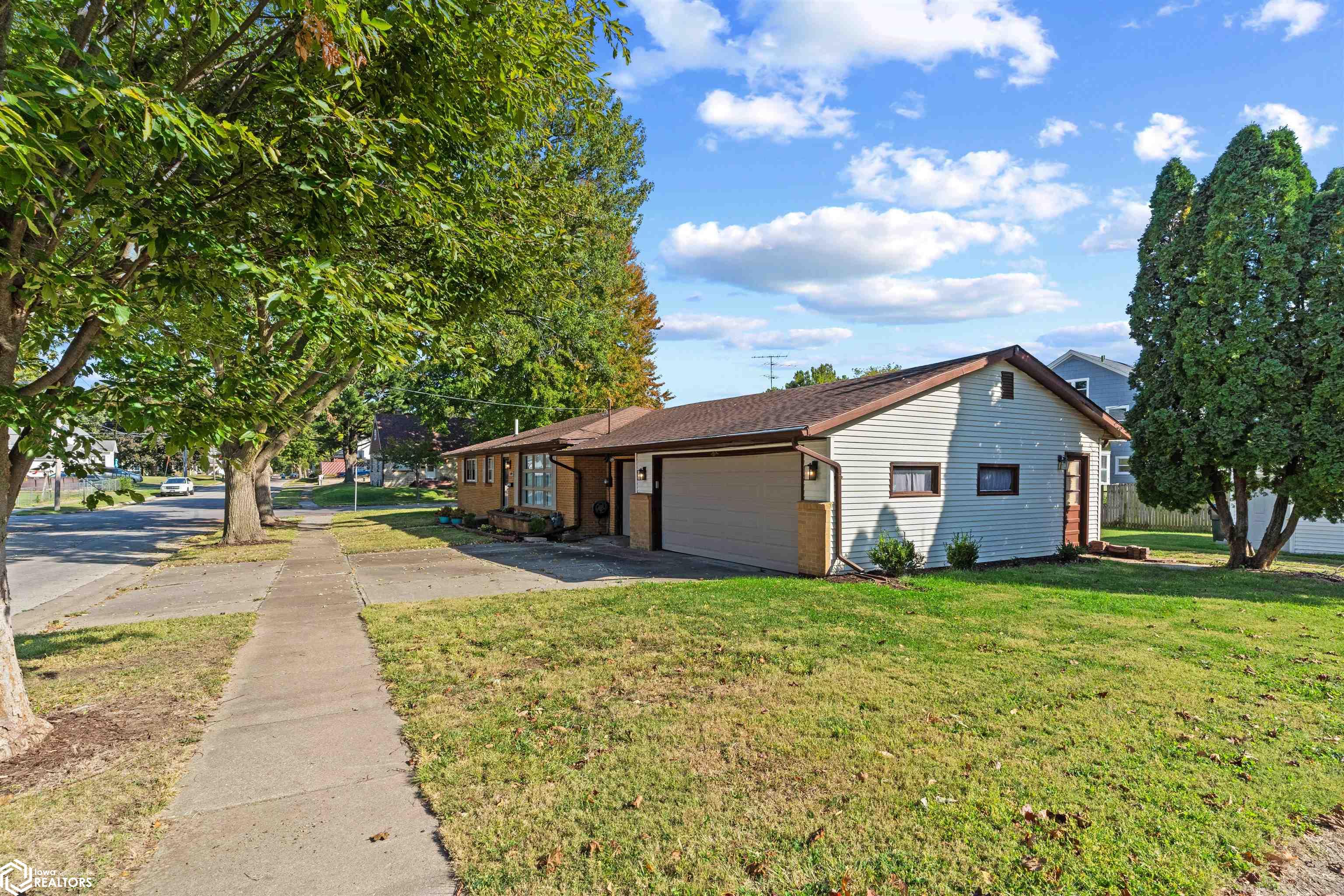 1109 Barret St., Burlington, Iowa image 2