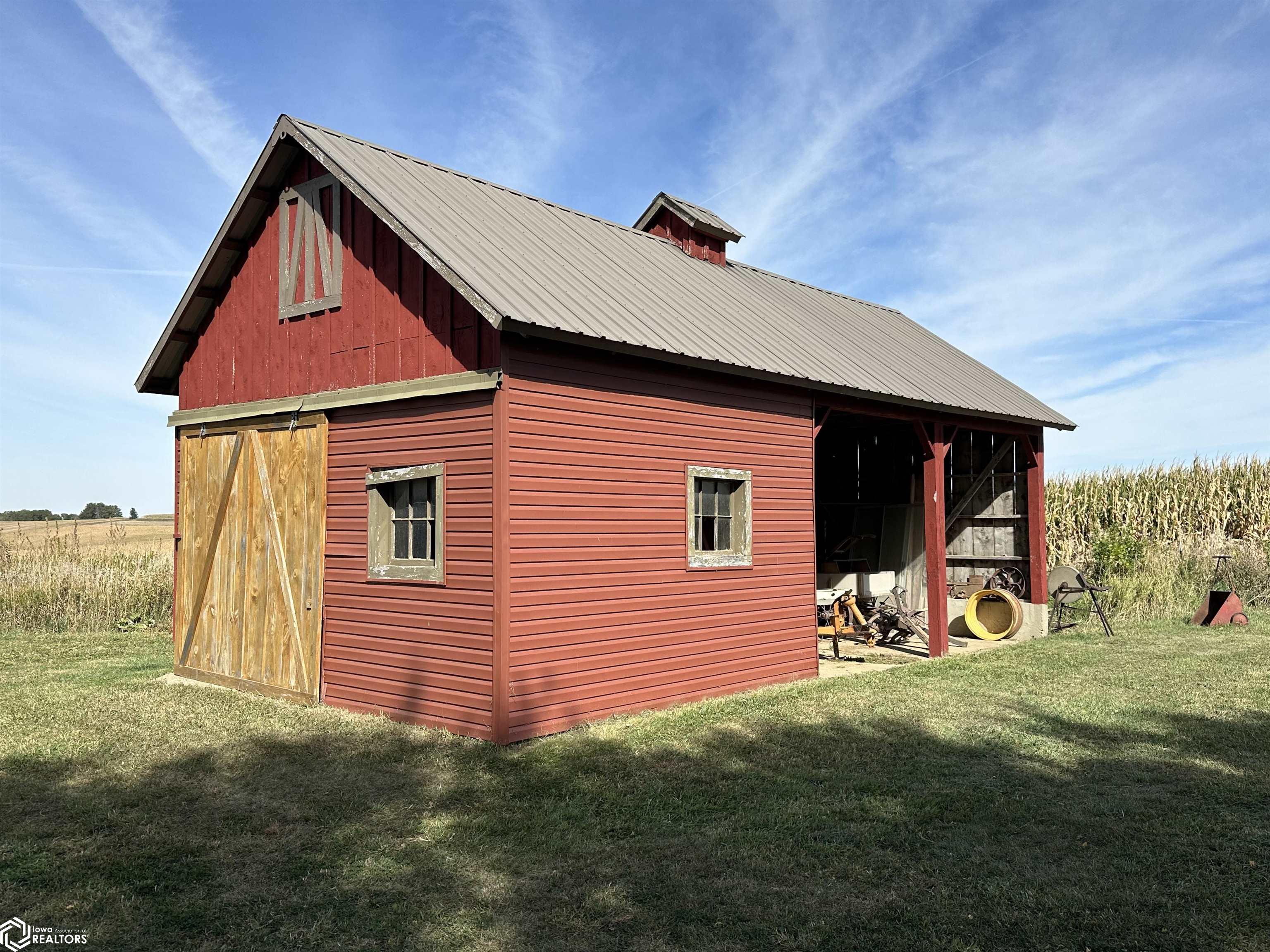 2338 Goldfinch Avenue, Audubon, Iowa image 30