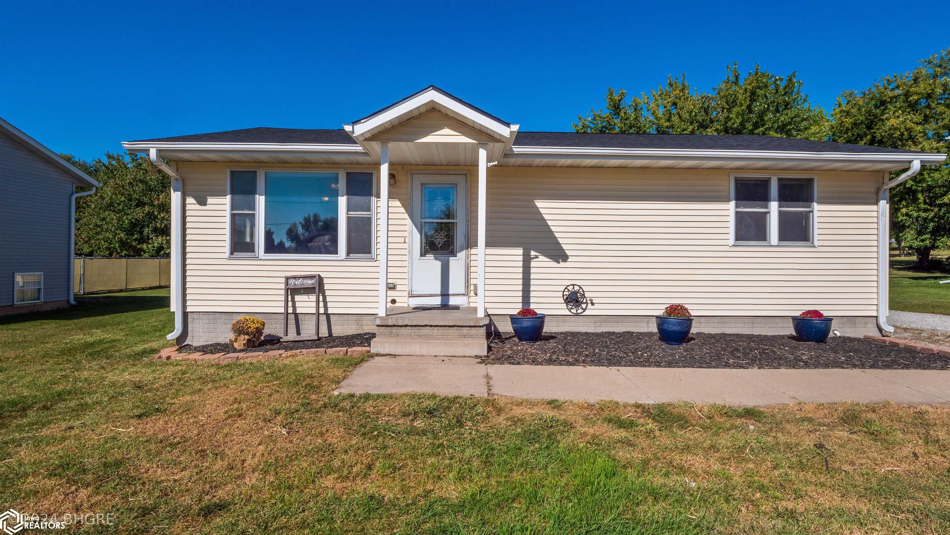 521 Harrison Avenue, Grinnell, Iowa image 1