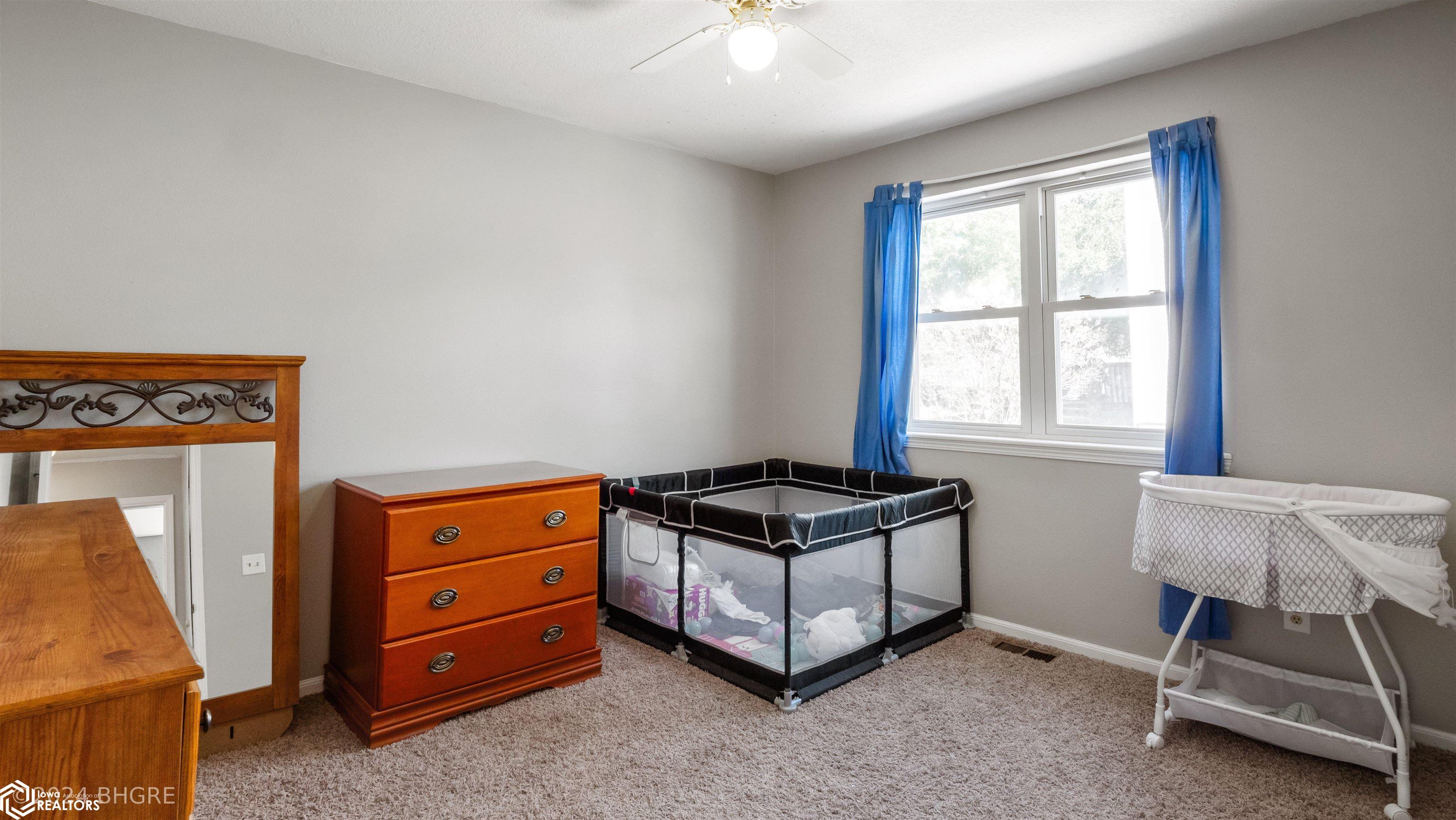 521 Harrison Avenue, Grinnell, Iowa image 15