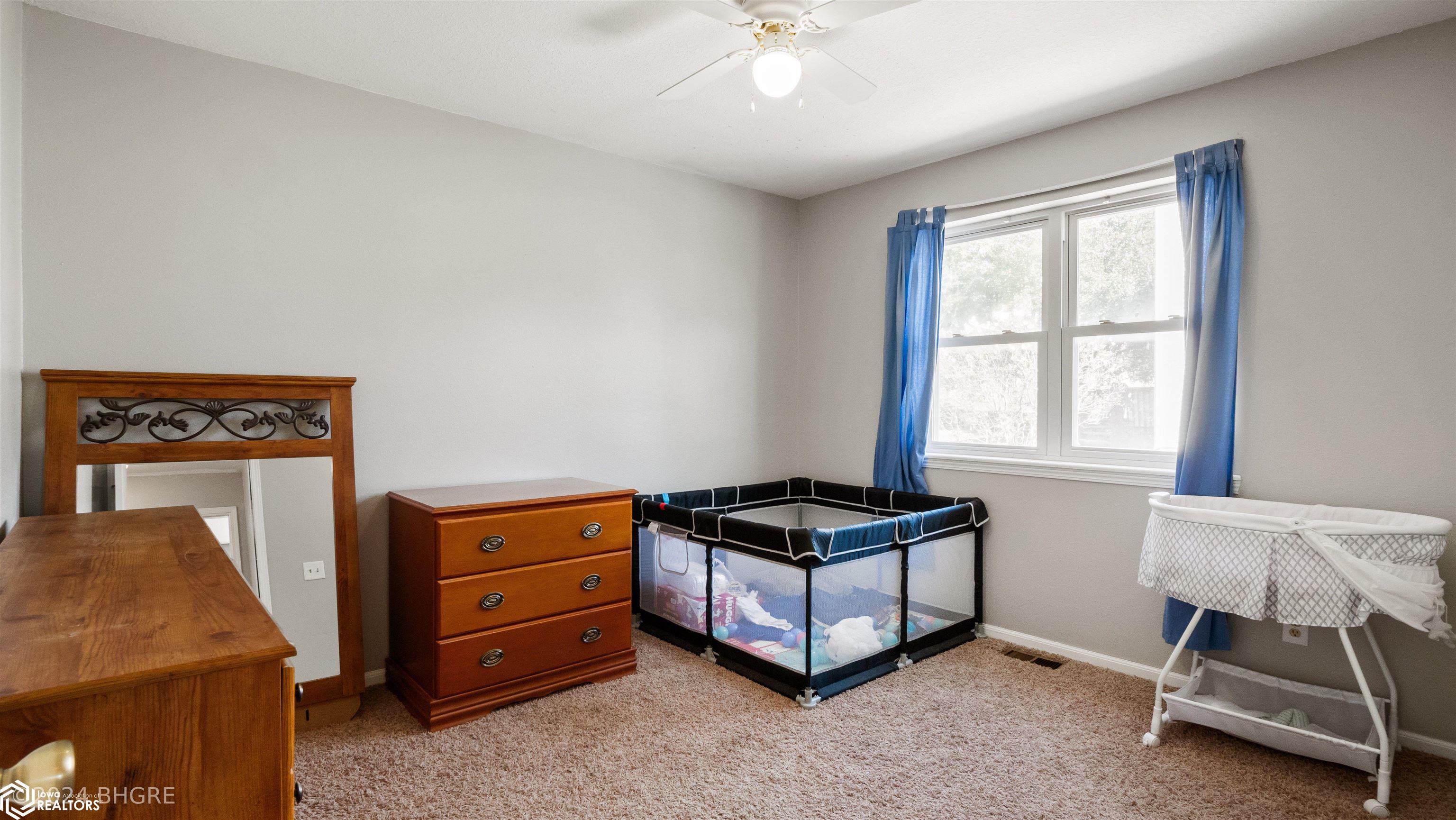 521 Harrison Avenue, Grinnell, Iowa image 16