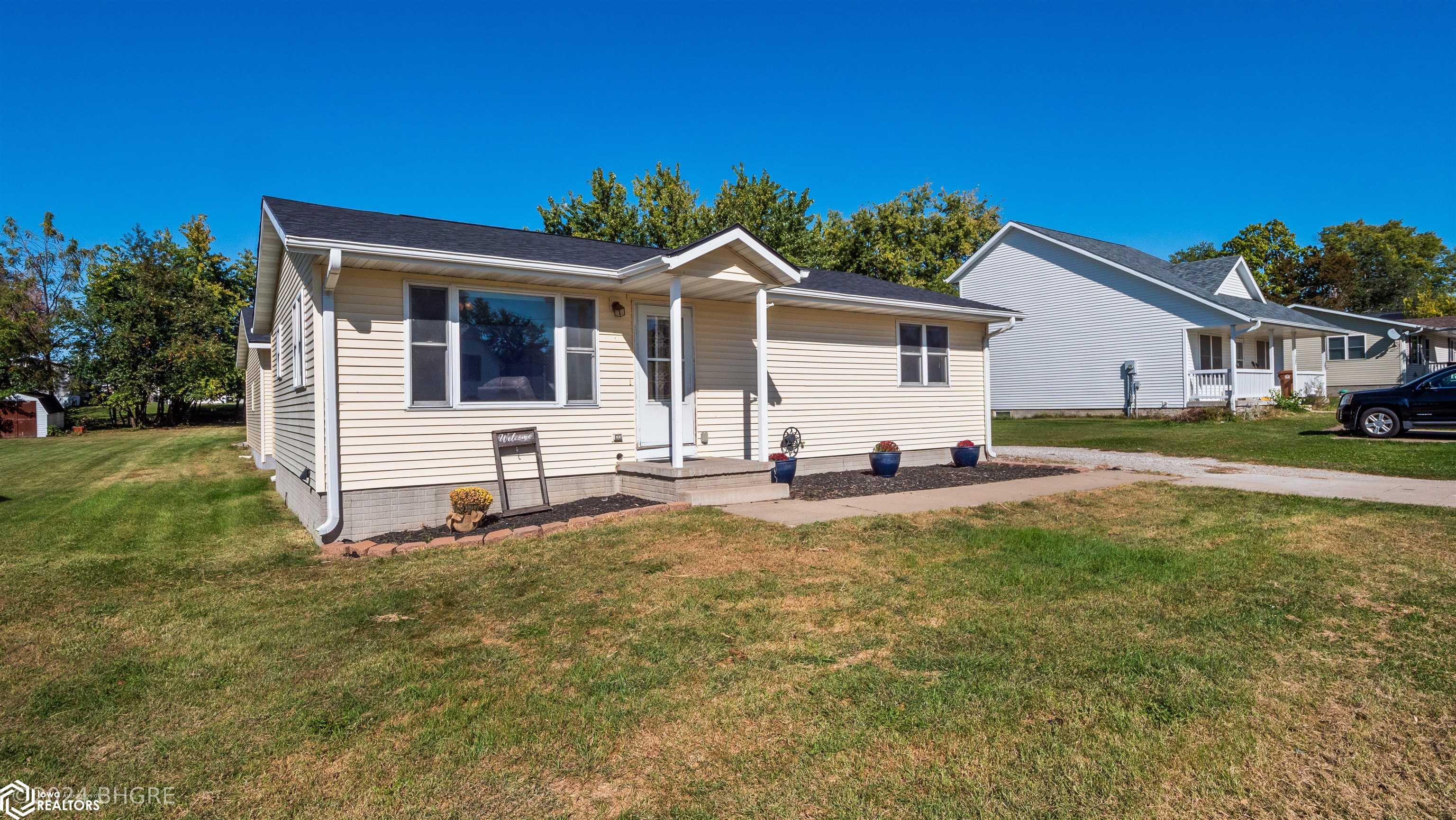 521 Harrison Avenue, Grinnell, Iowa image 4
