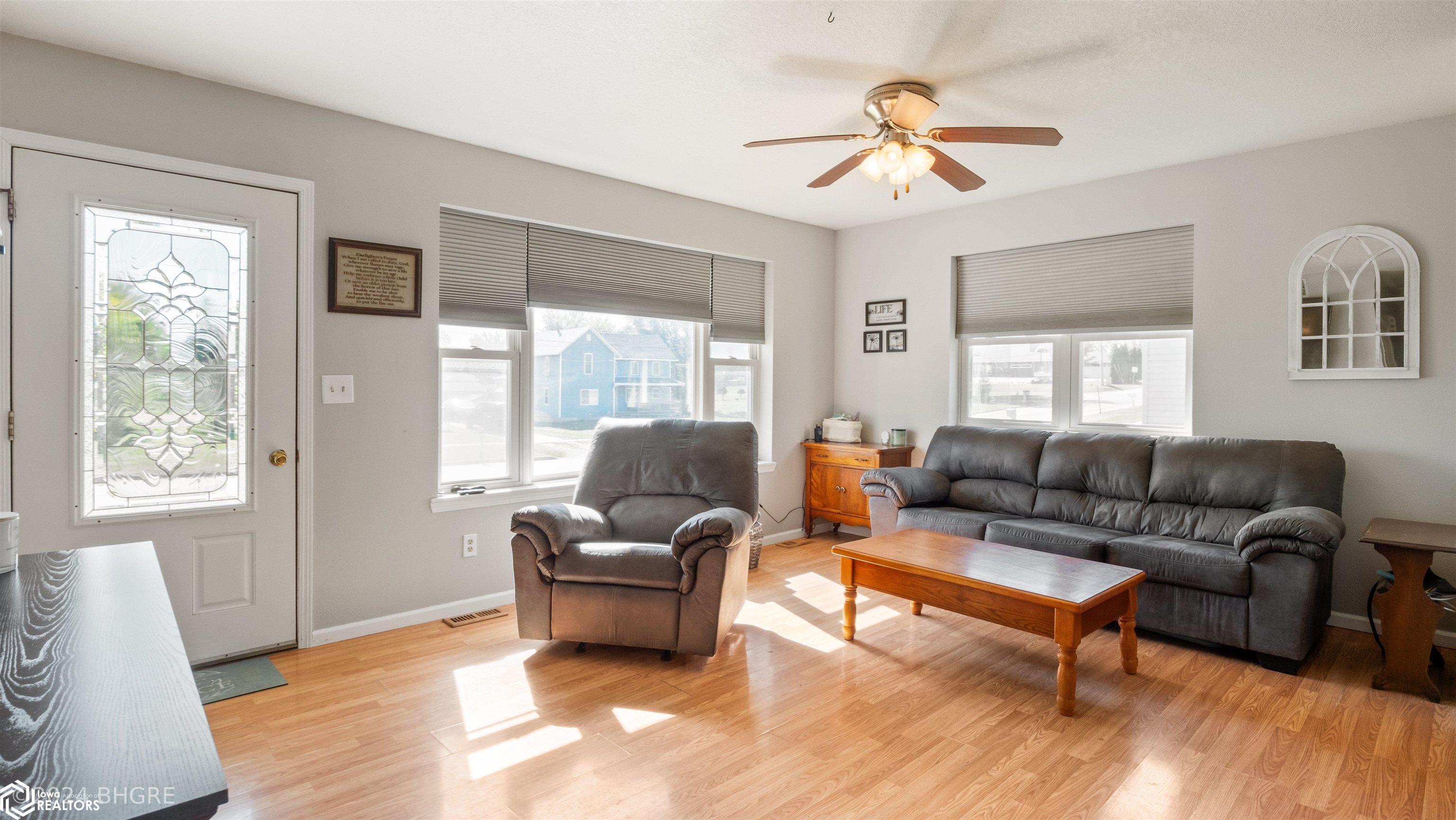 521 Harrison Avenue, Grinnell, Iowa image 5