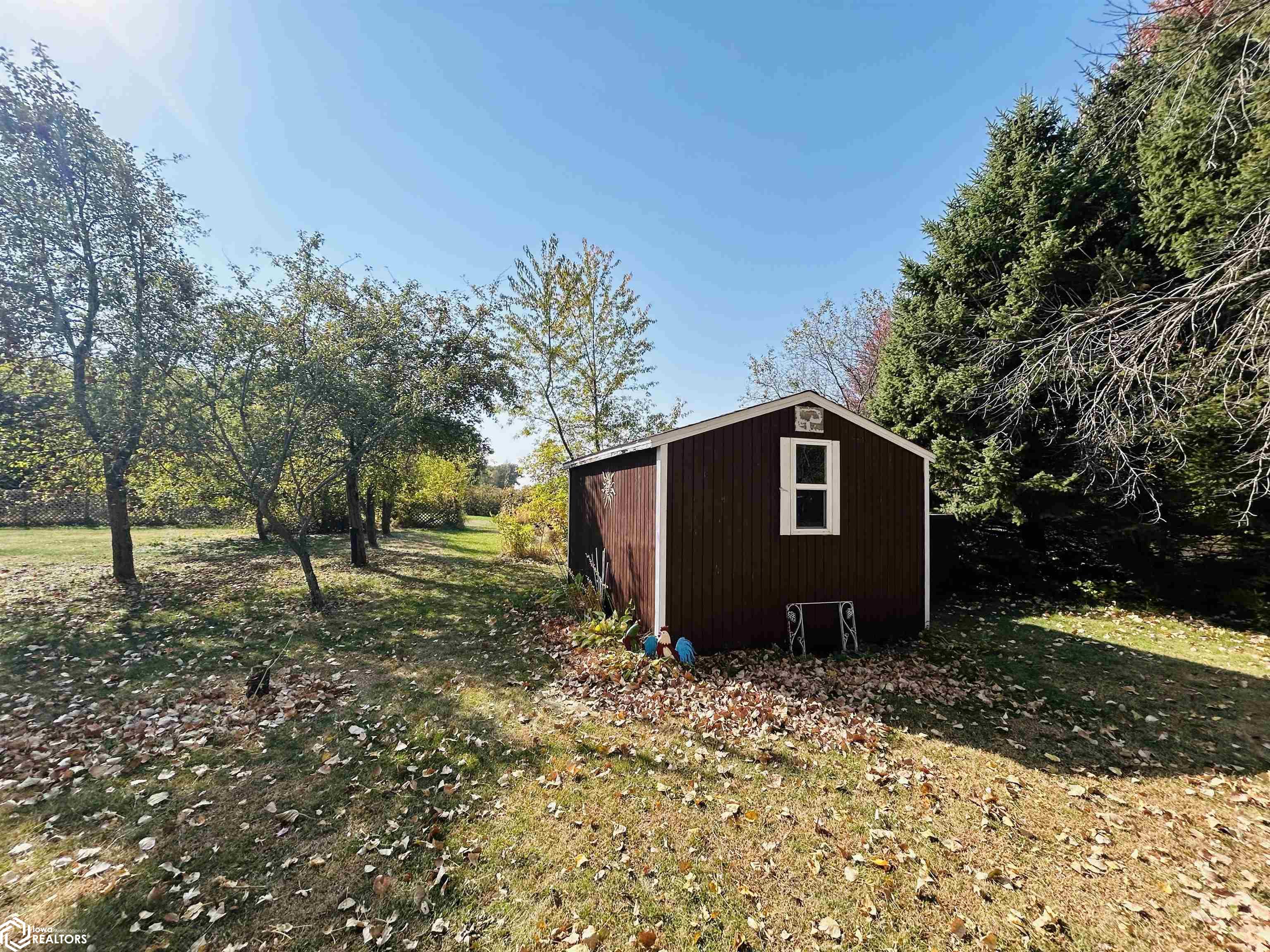 19738 Heather Avenue, Clear Lake, Iowa image 48