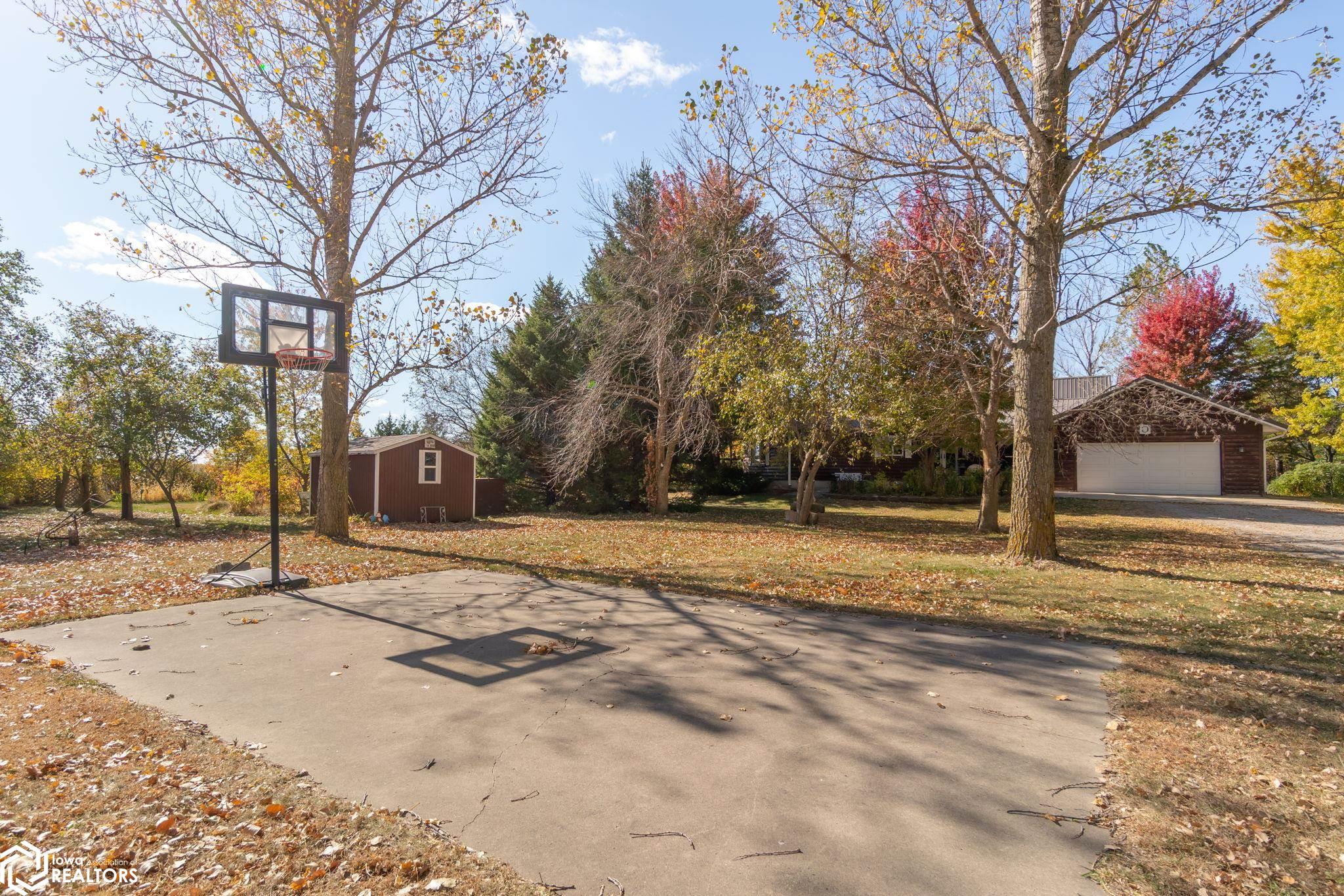 19738 Heather Avenue, Clear Lake, Iowa image 49
