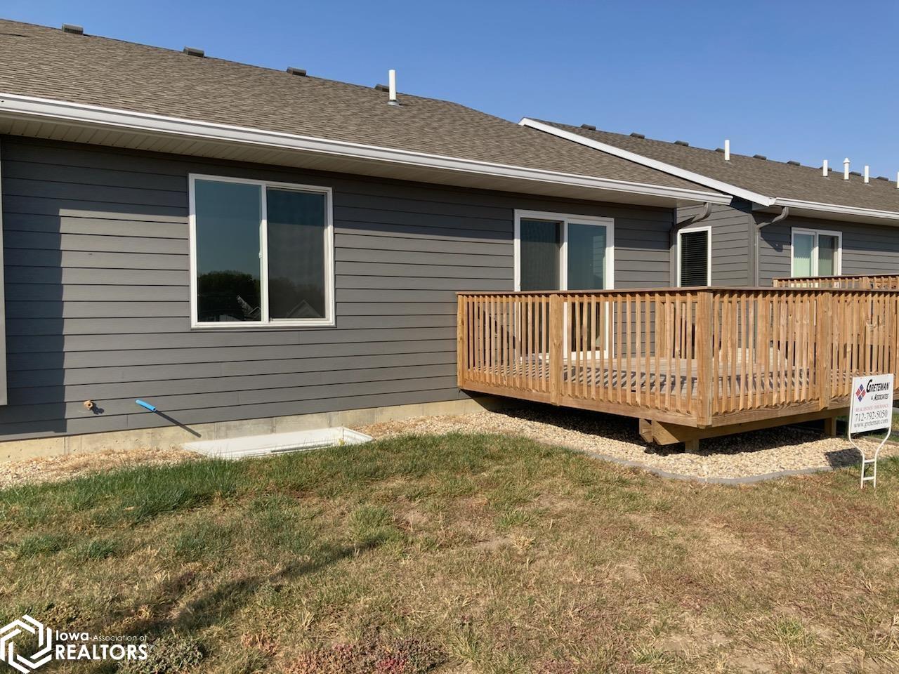 629 Westridge Drive, Carroll, Iowa image 2