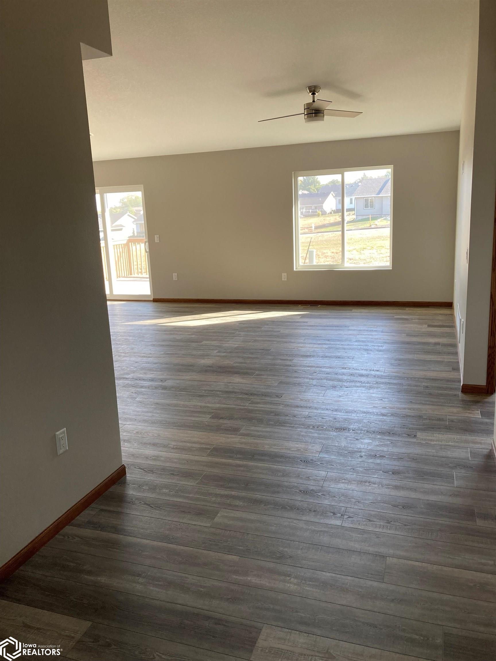629 Westridge Drive, Carroll, Iowa image 4