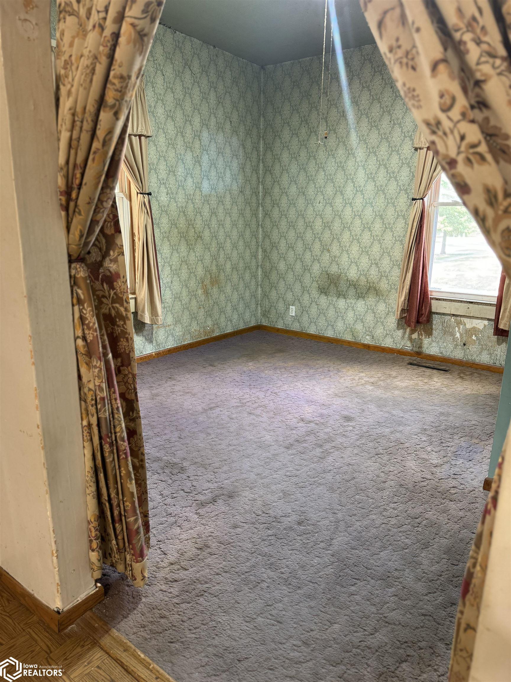 328 N G Street, Oskaloosa, Iowa image 15