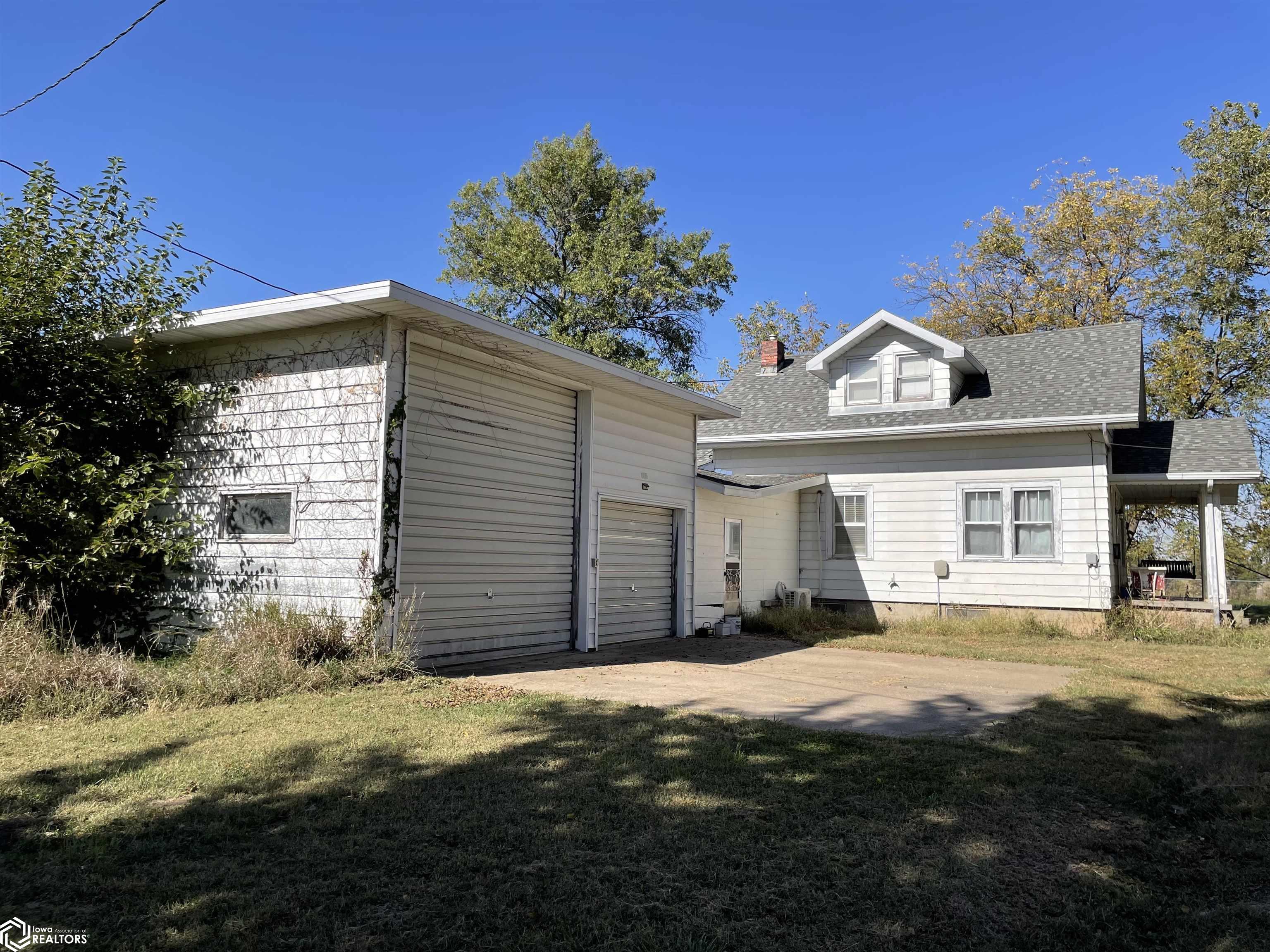 300 N Lambert Street, Randolph, Iowa image 4