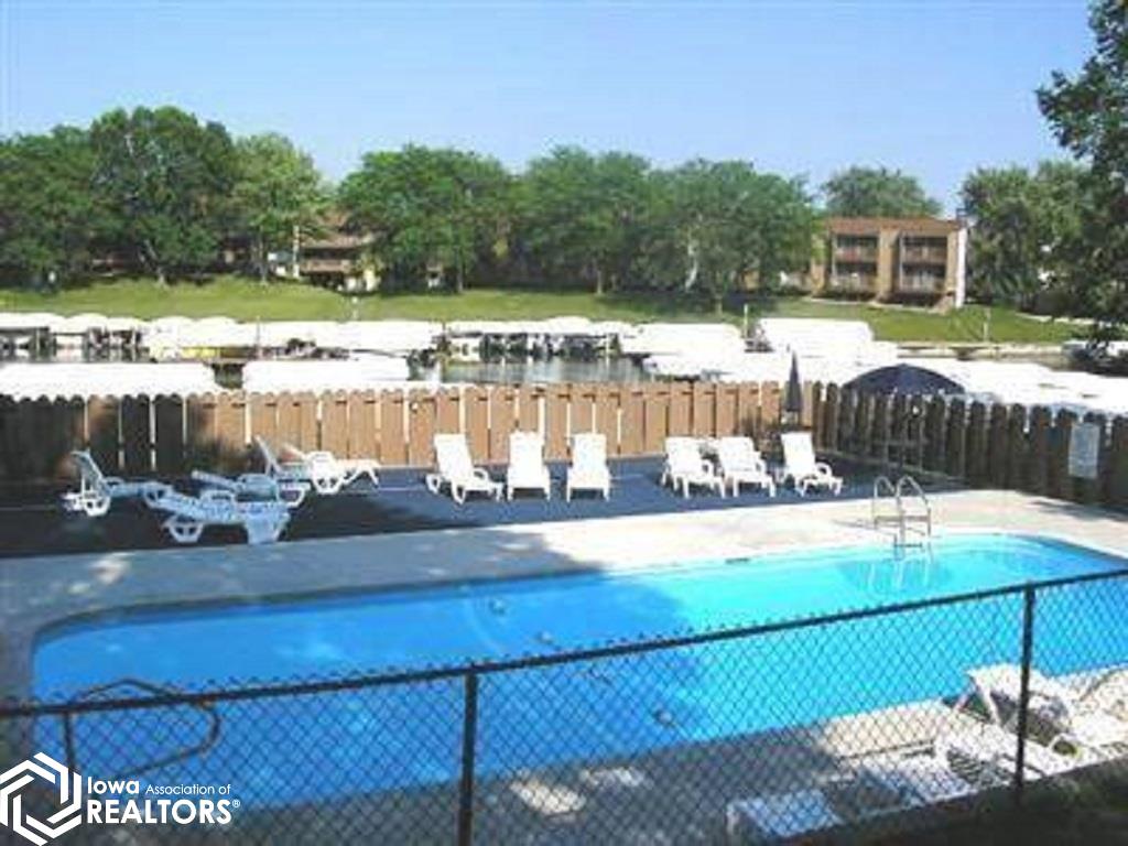 2700 N Shore Drive #J-14, Clear Lake, Iowa image 2