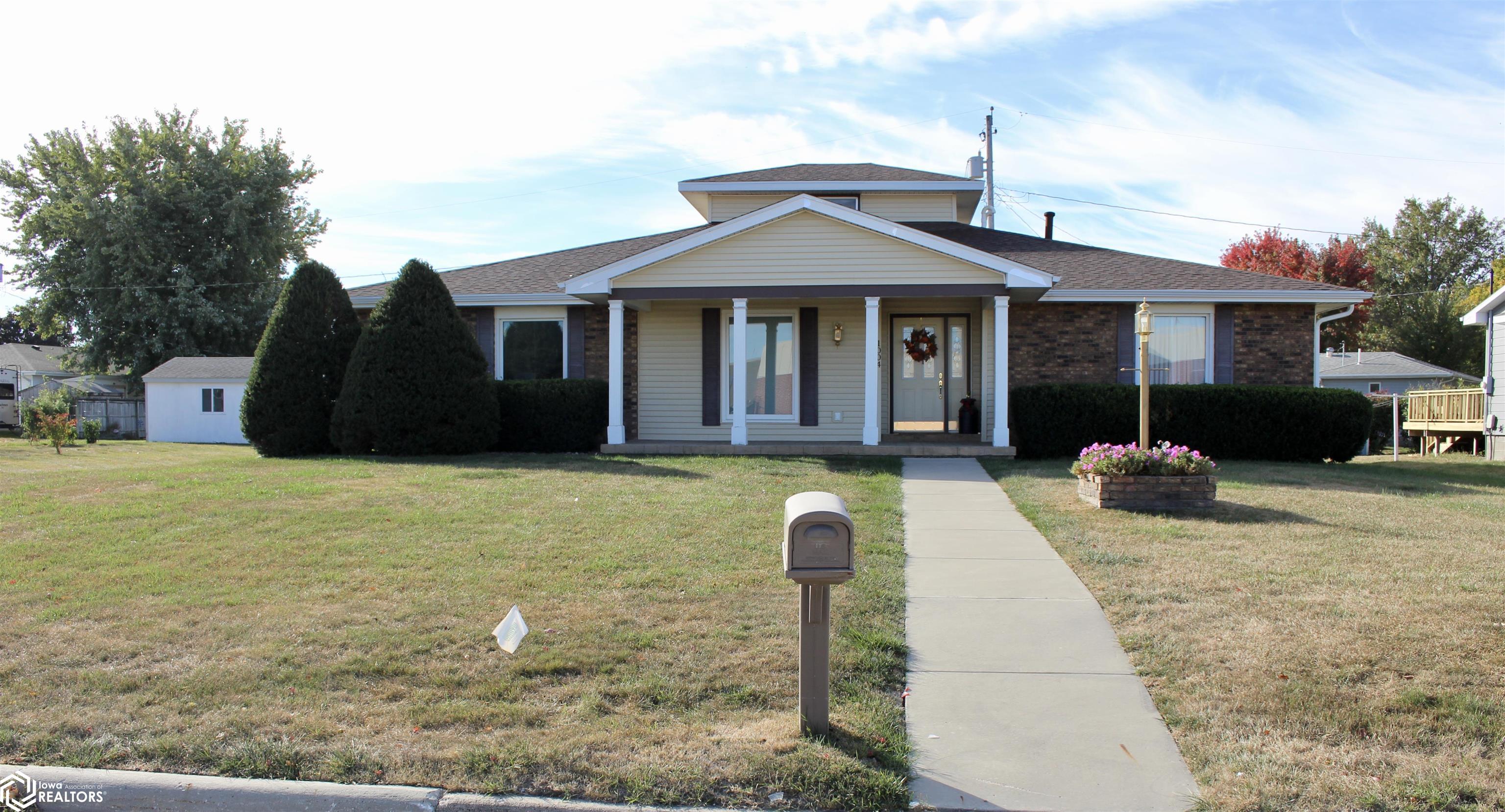 1004 North Street, Griswold, Iowa image 1