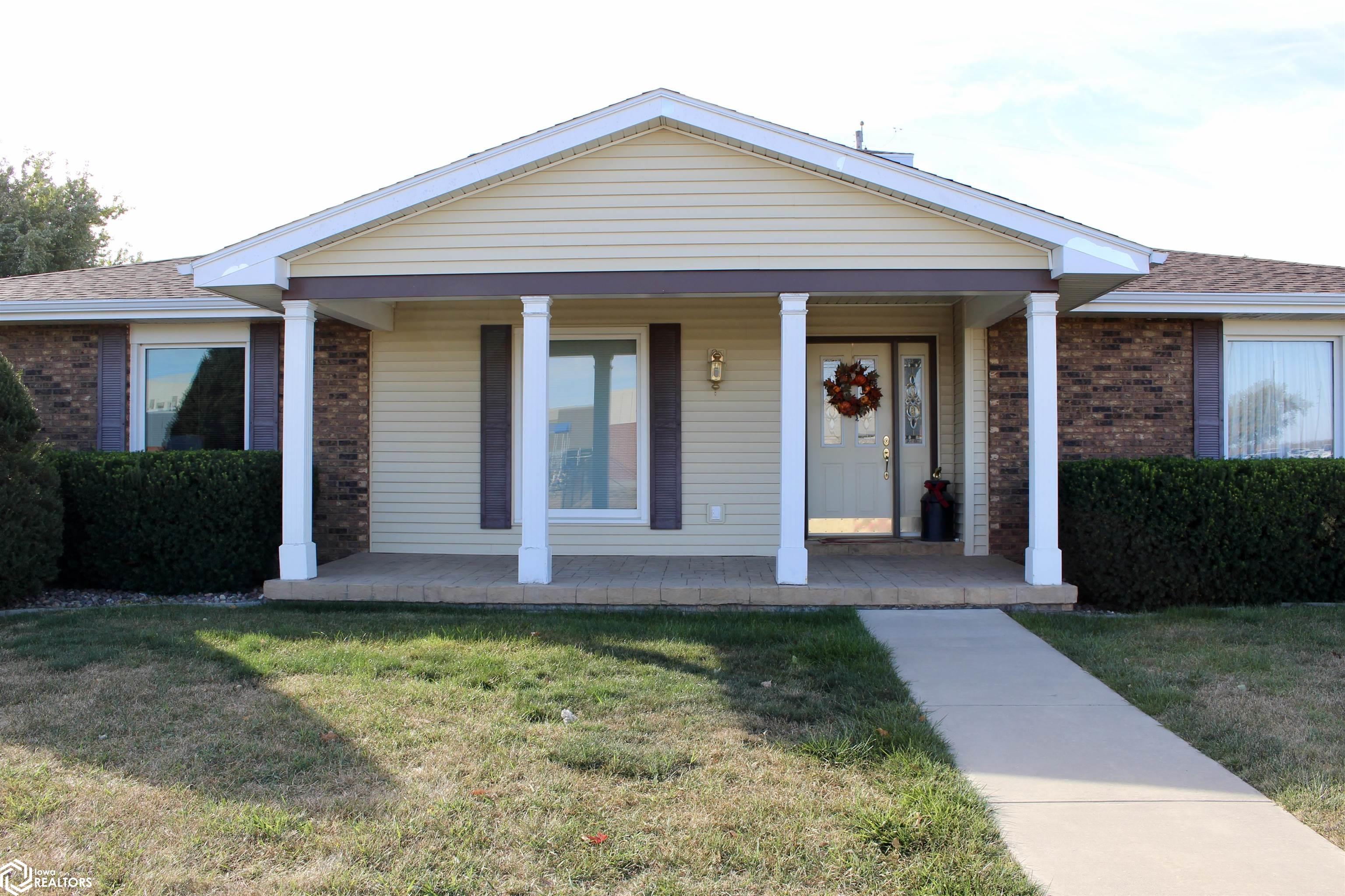 1004 North Street, Griswold, Iowa image 3