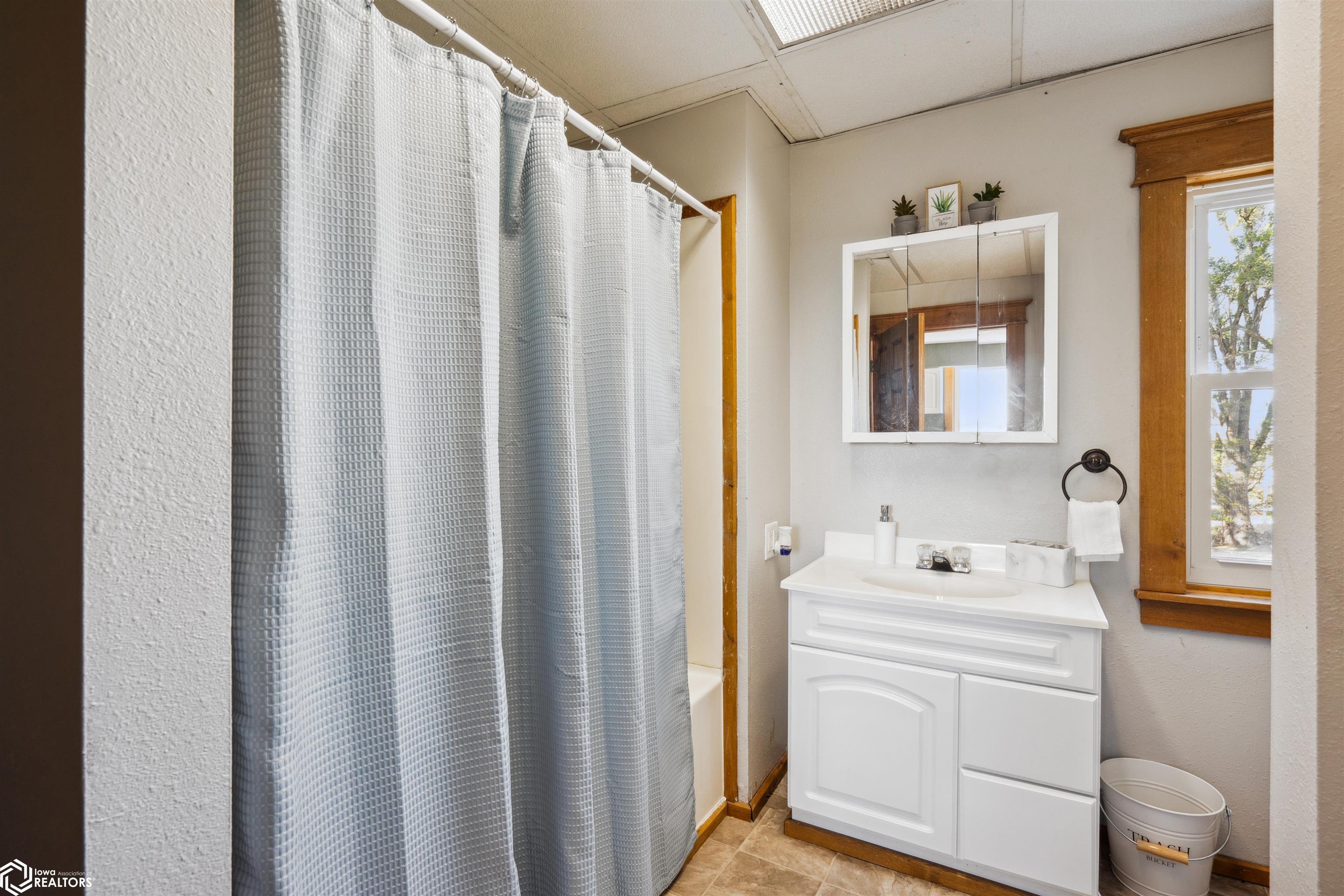 1770 328th Avenue, Brooklyn, Iowa image 14