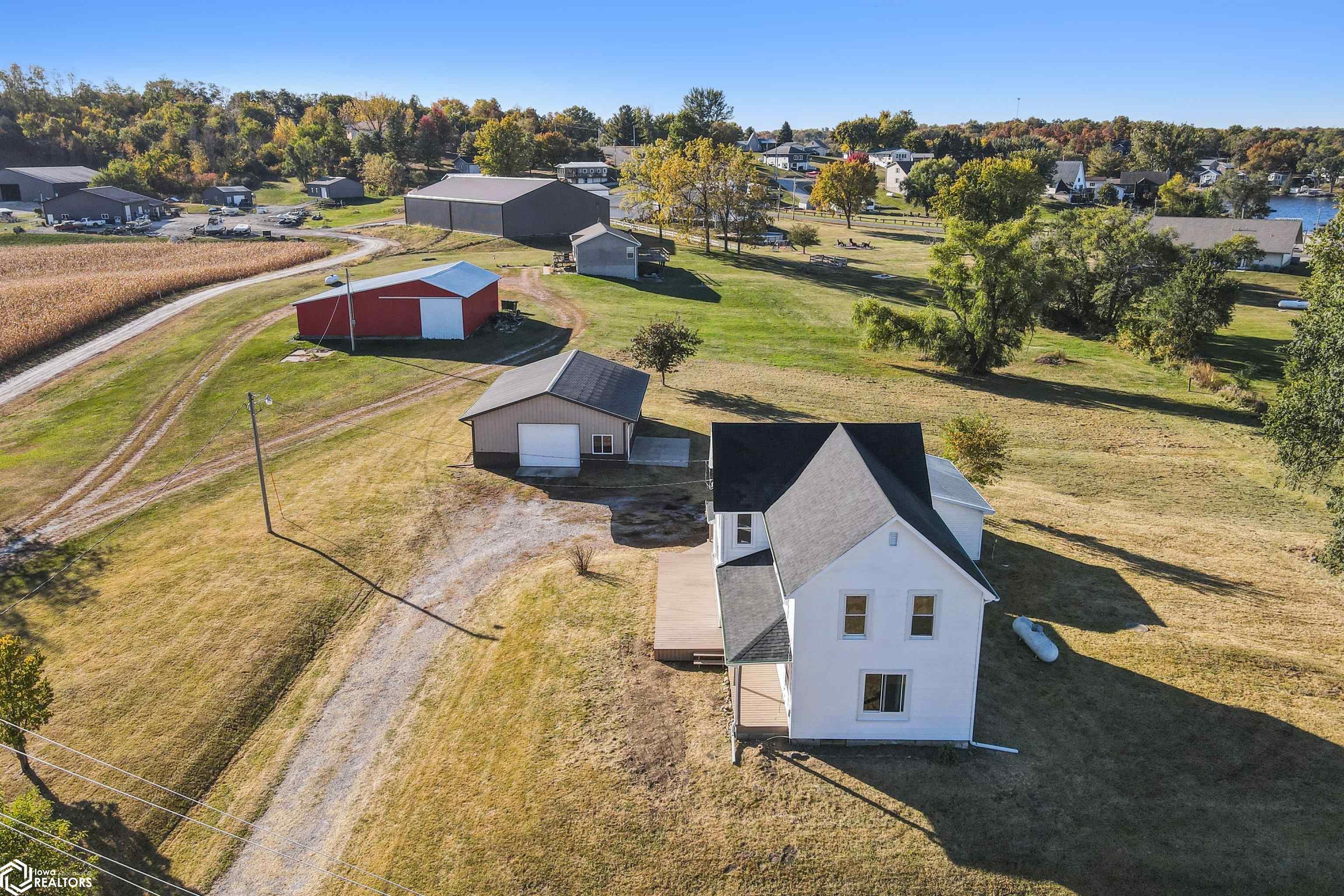 1770 328th Avenue, Brooklyn, Iowa image 31