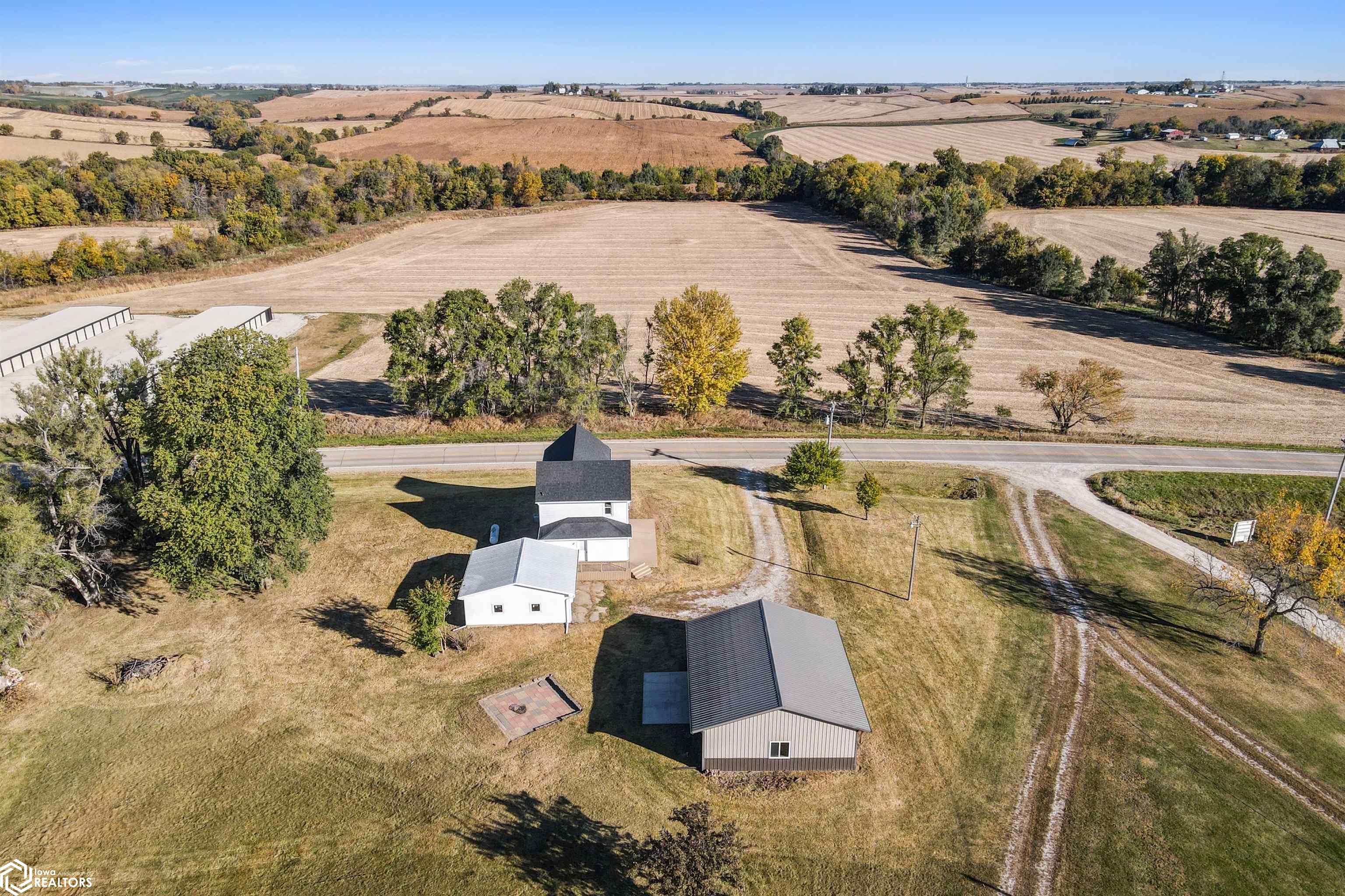 1770 328th Avenue, Brooklyn, Iowa image 32
