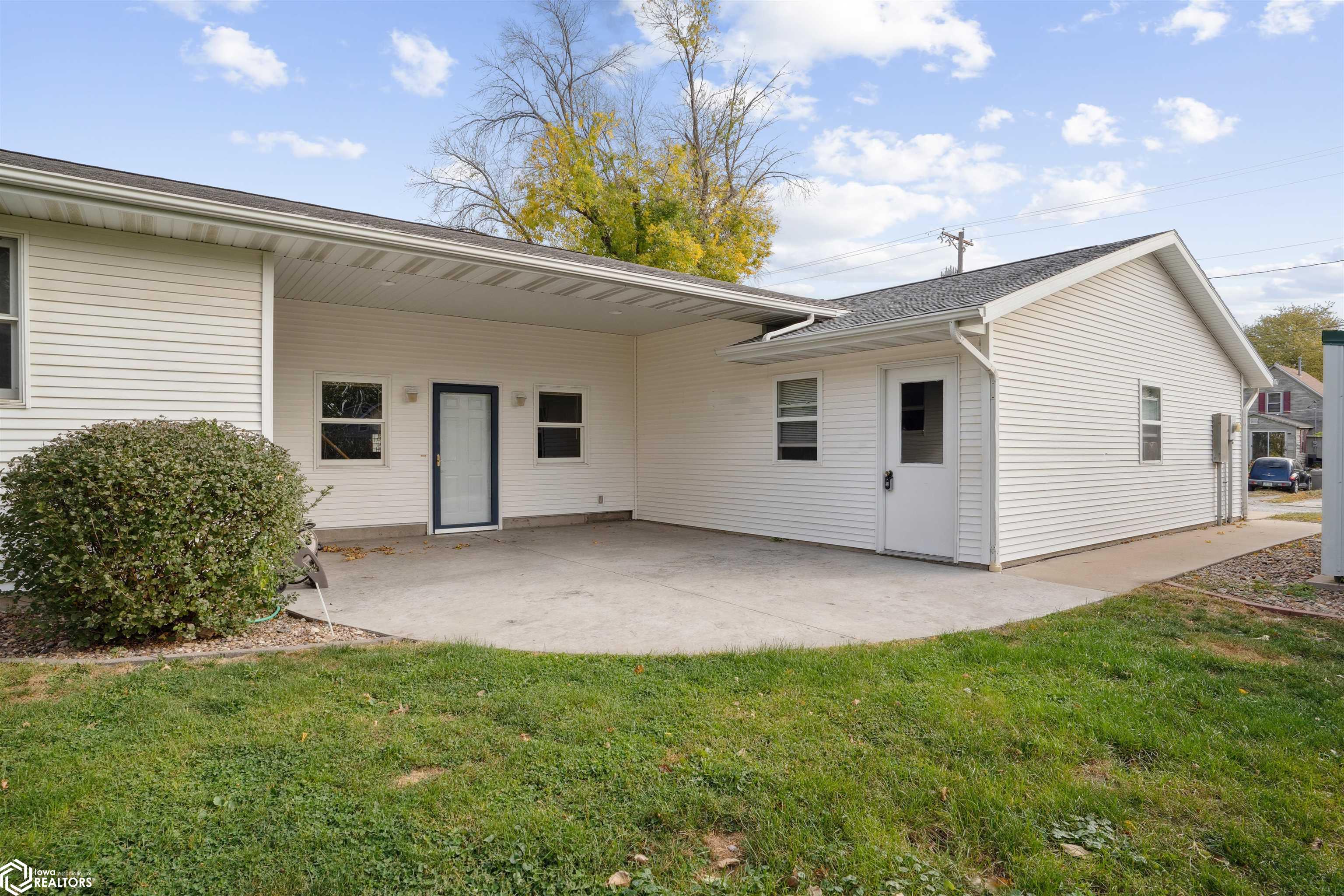 302 S Jackson St., Mount Pleasant, Iowa image 25