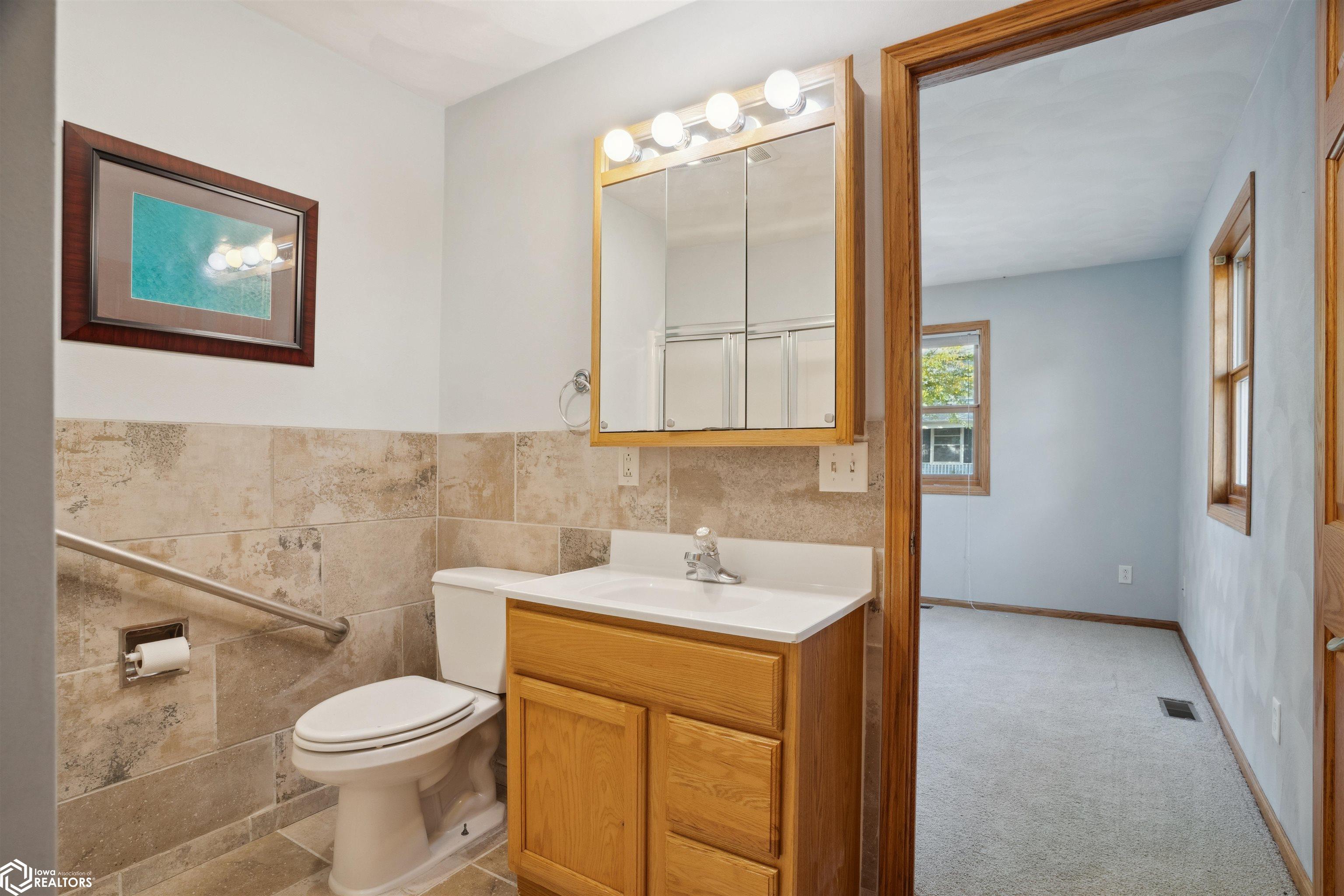 302 S Jackson St., Mount Pleasant, Iowa image 9