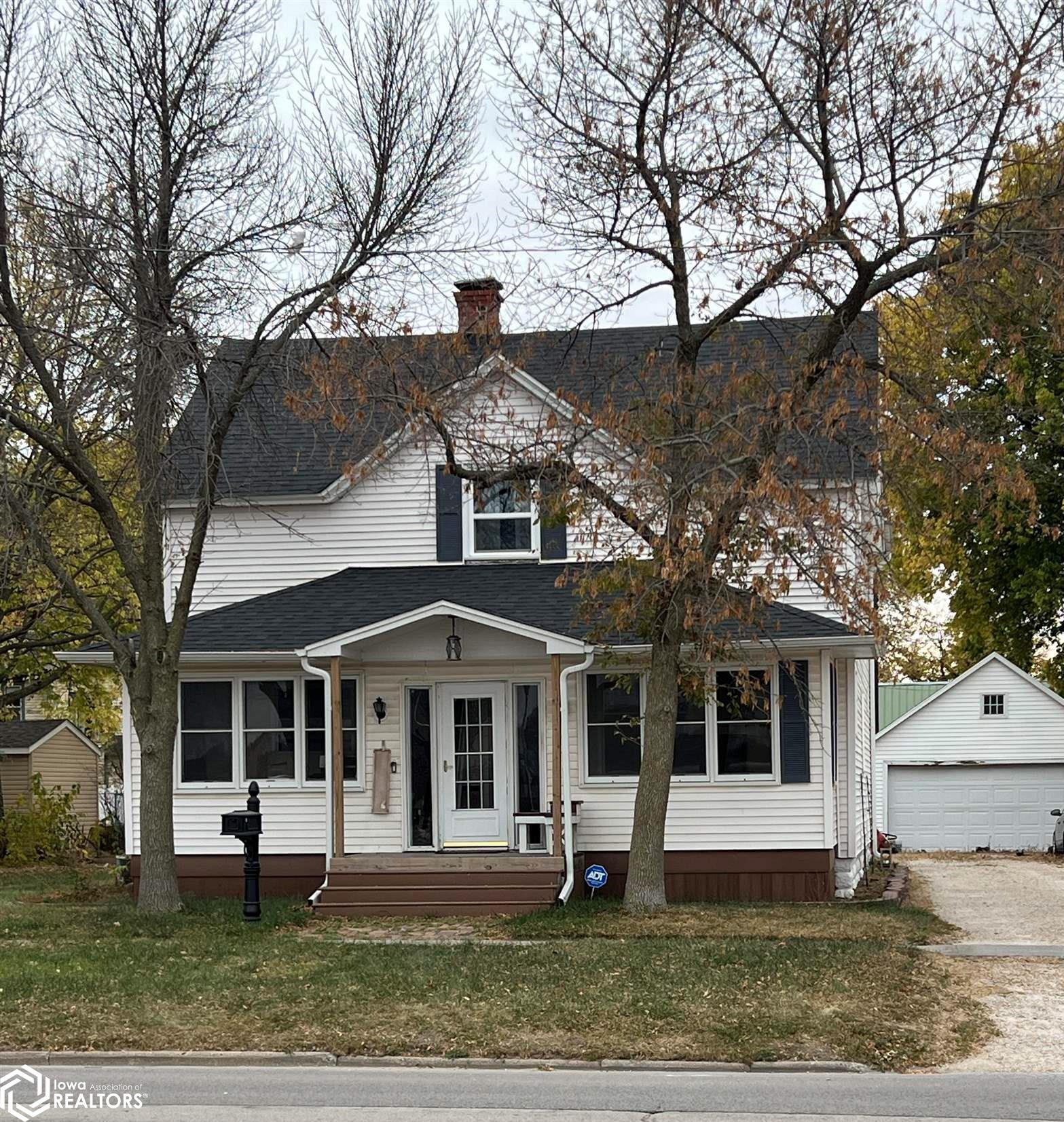 506 1st Avenue, Humboldt, Iowa image 1