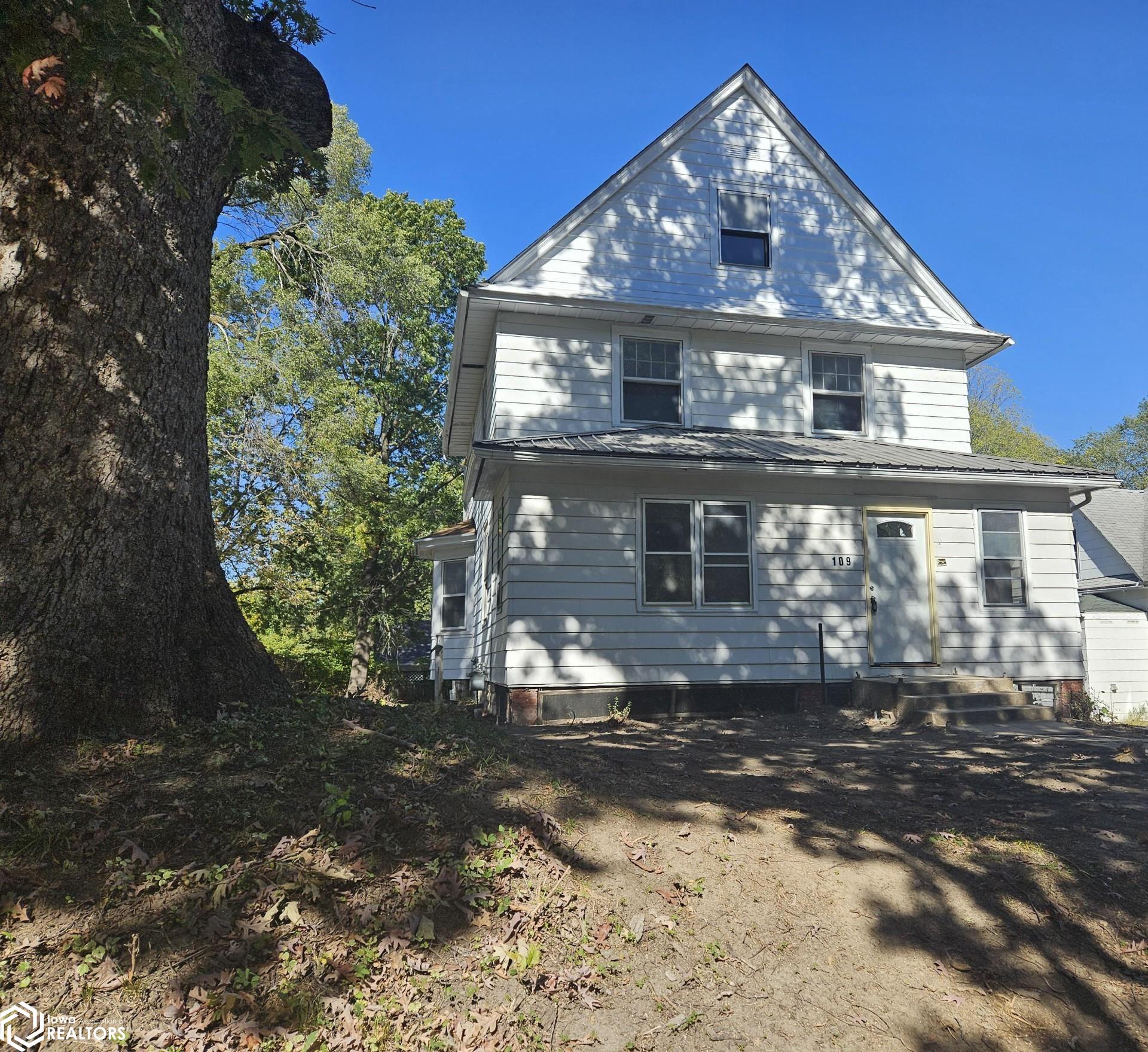 109 E Woodland Avenue, Ottumwa, Iowa image 2