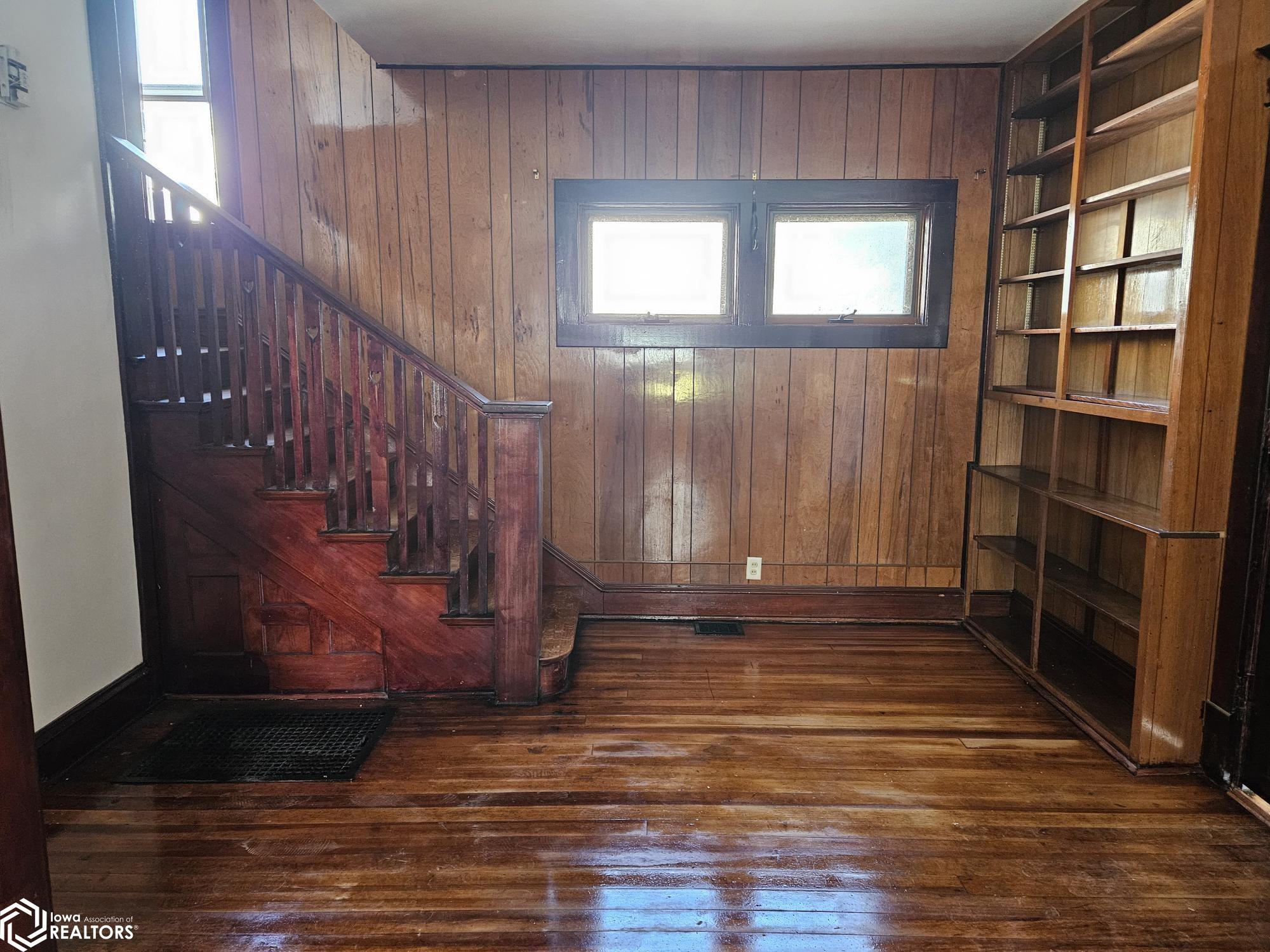 109 E Woodland Avenue, Ottumwa, Iowa image 17
