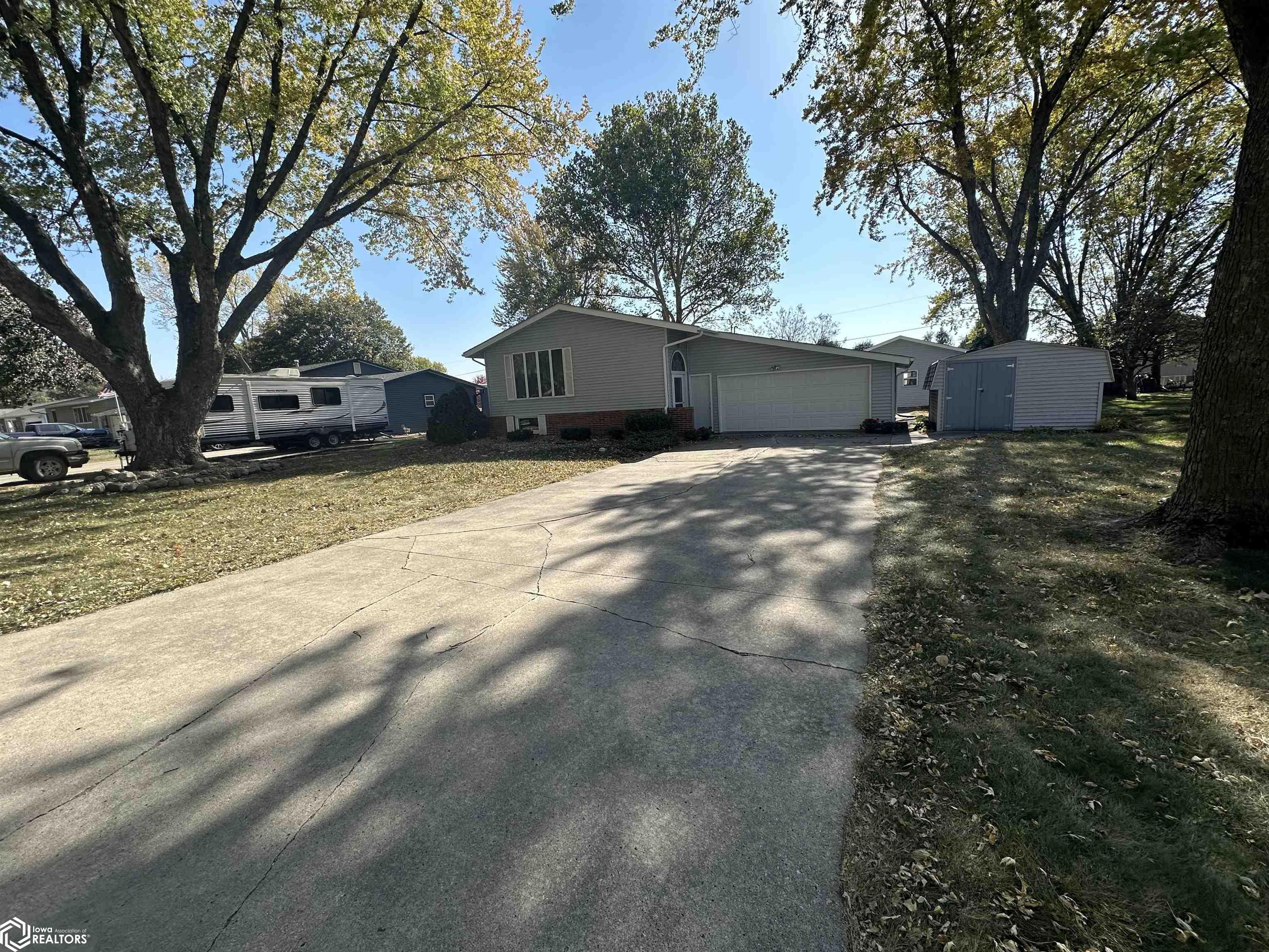 1406 SW 2nd Street, Eagle Grove, Iowa image 3