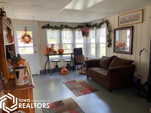 566 2nd Avenue, Britt, Iowa image 2