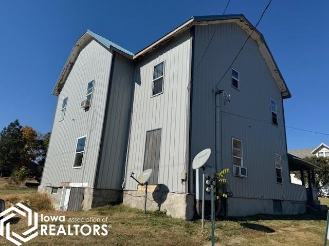 208 S 5th Street, Centerville, Iowa image 1