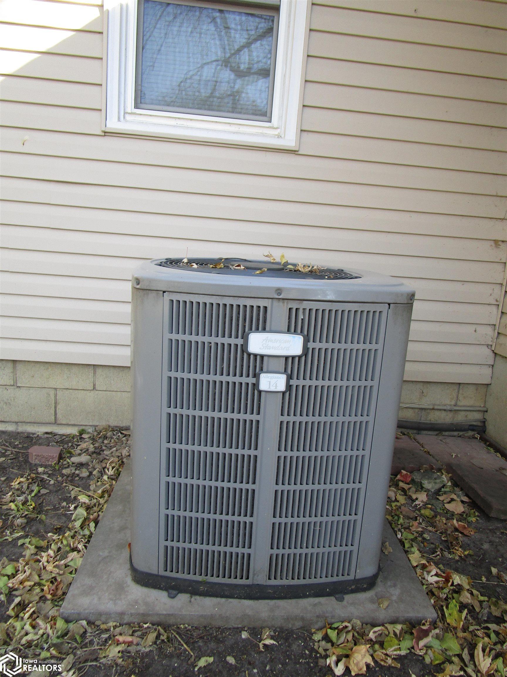 311 Hawthorne, Iowa Falls, Iowa image 31