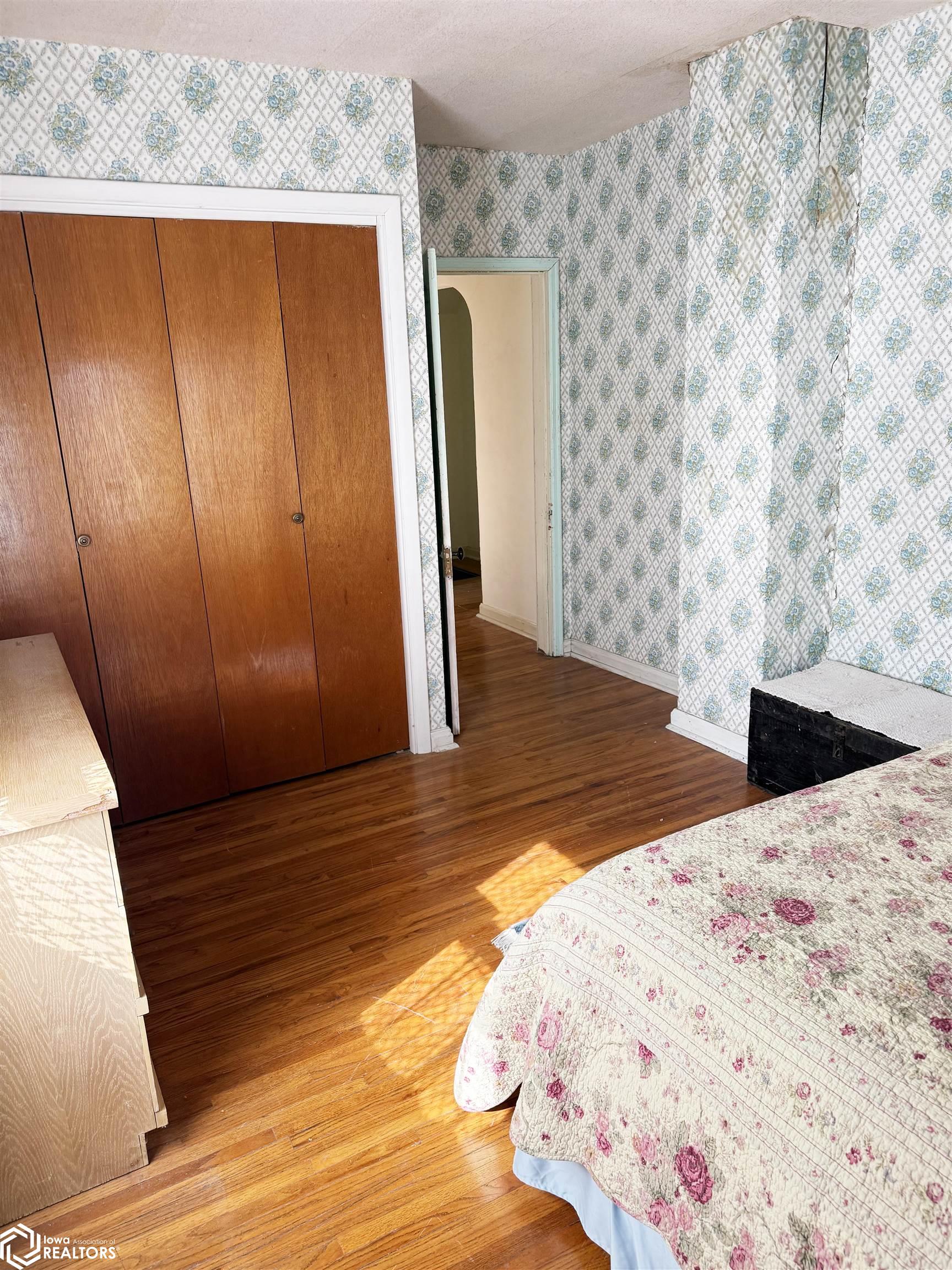 View of the large SE bedroom looking W.