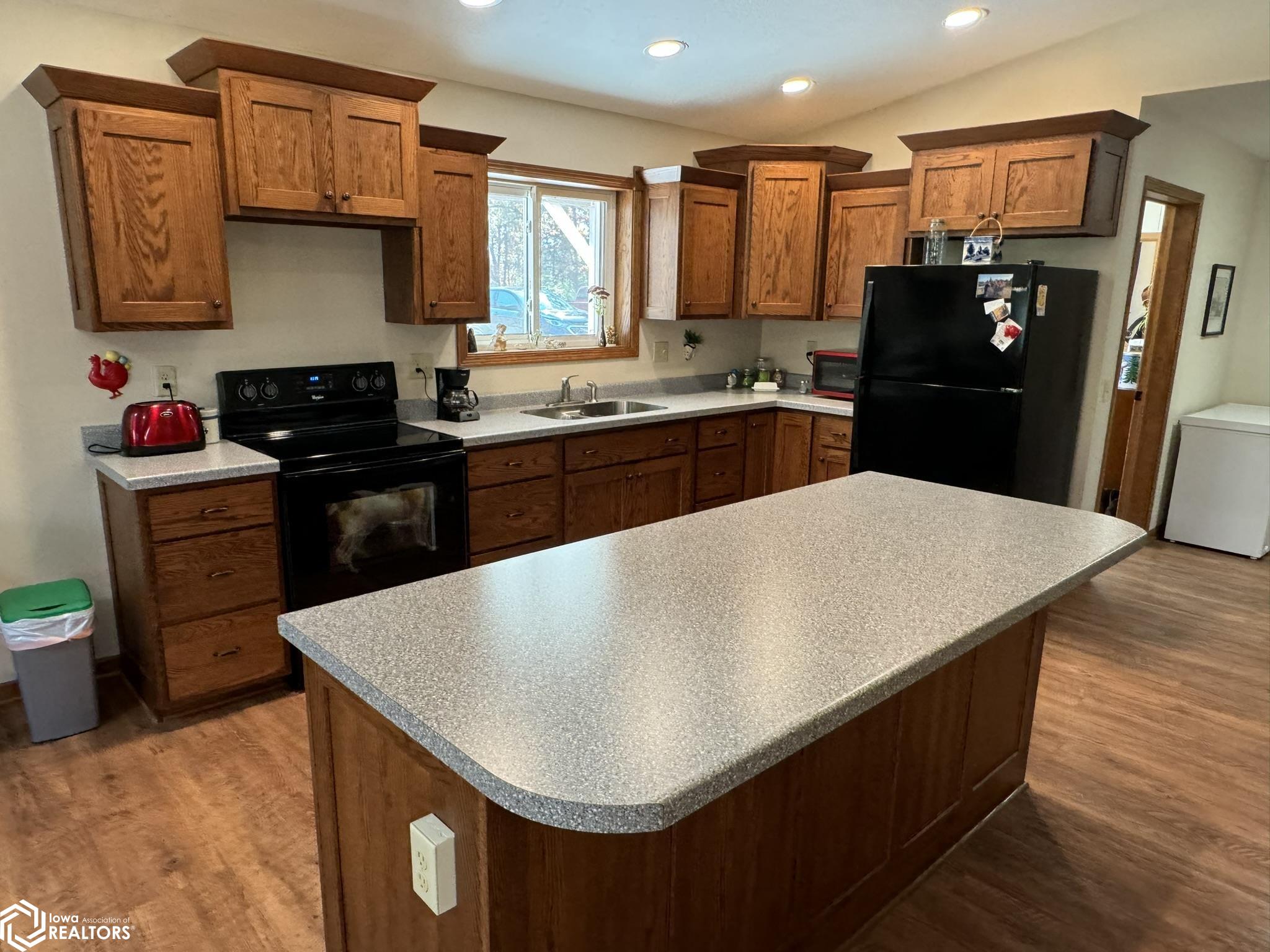13489 Hickory Boulevard, Drakesville, Iowa image 16