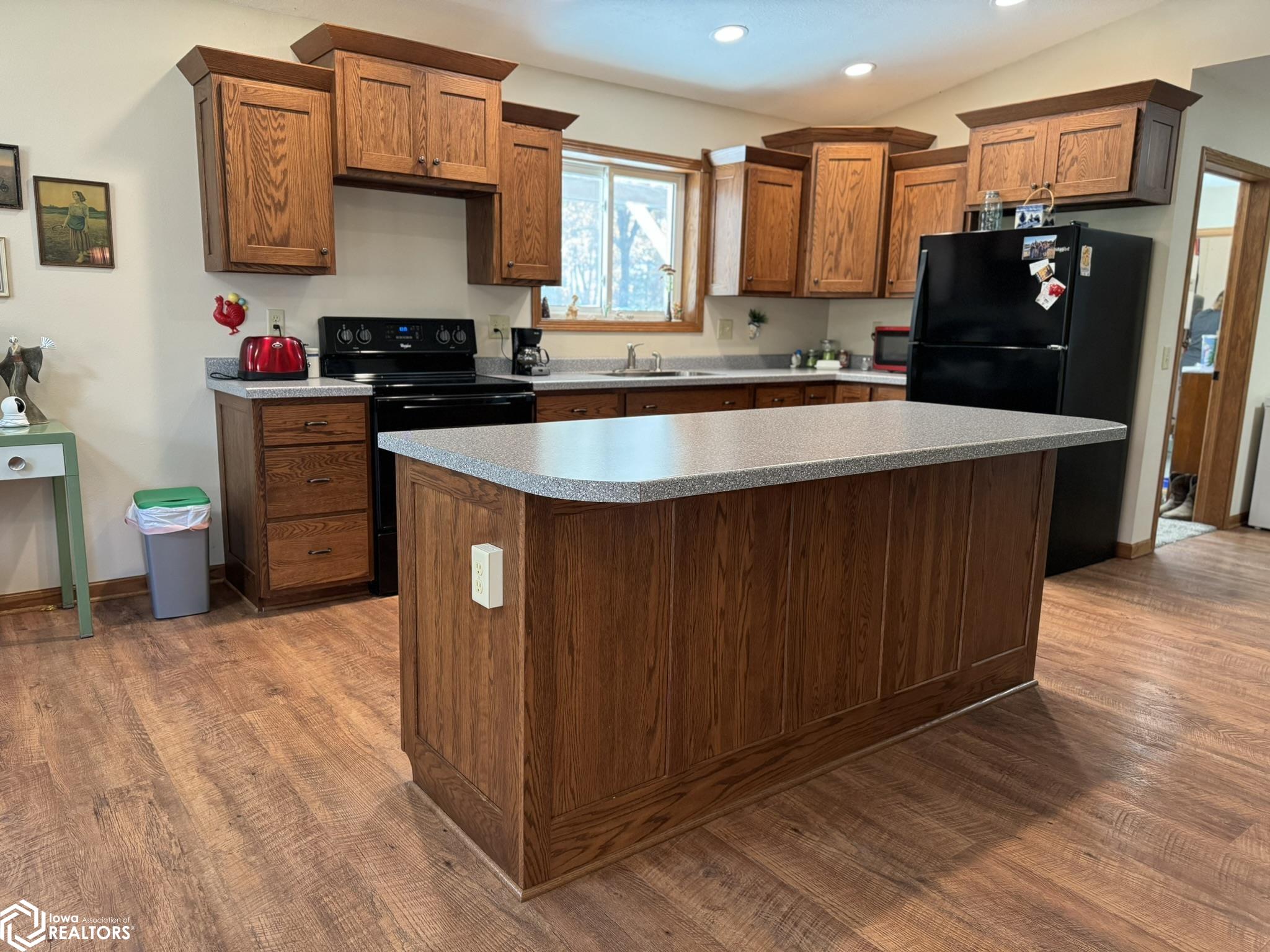 13489 Hickory Boulevard, Drakesville, Iowa image 17