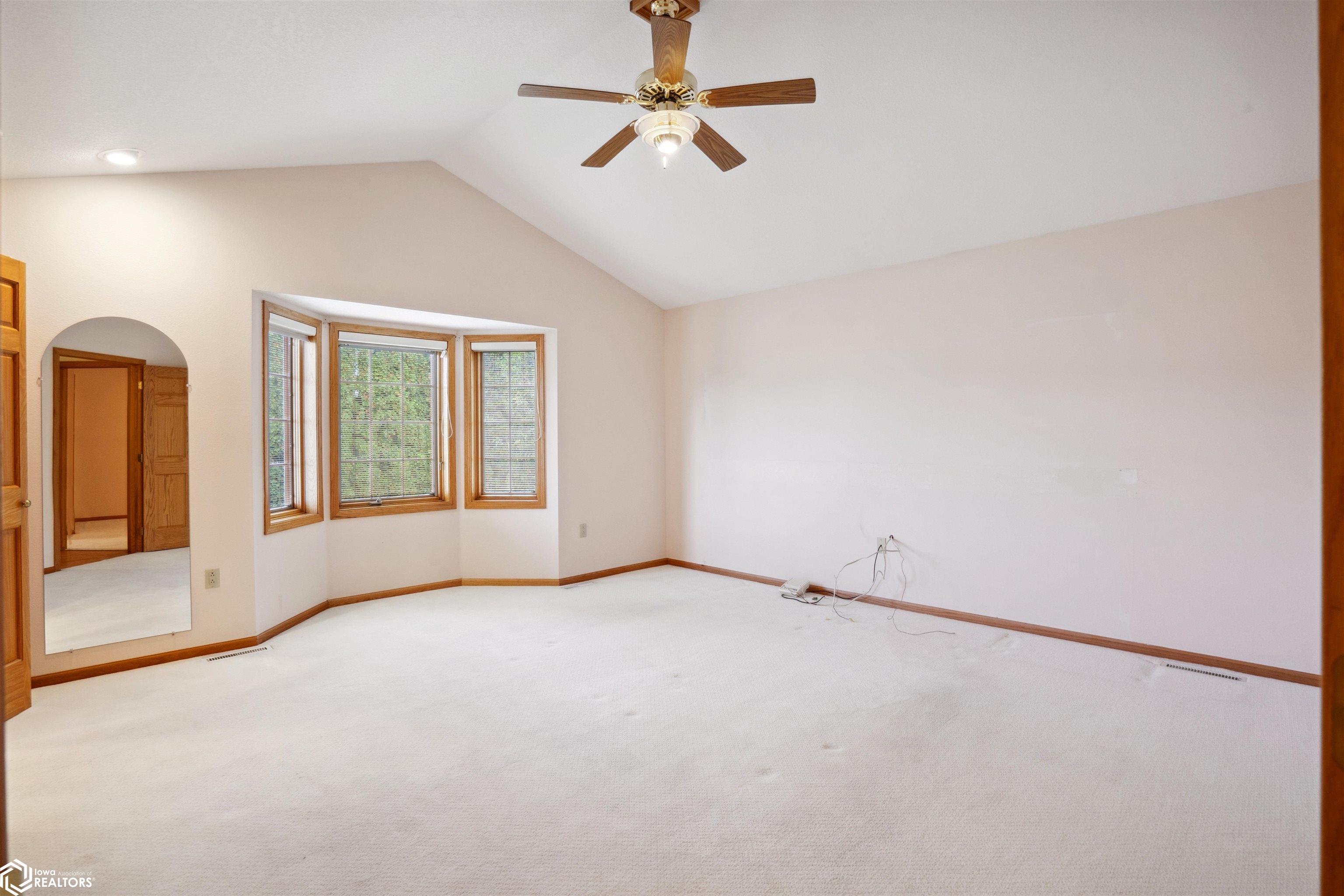 605 Mcdowell Circle, Grinnell, Iowa image 21
