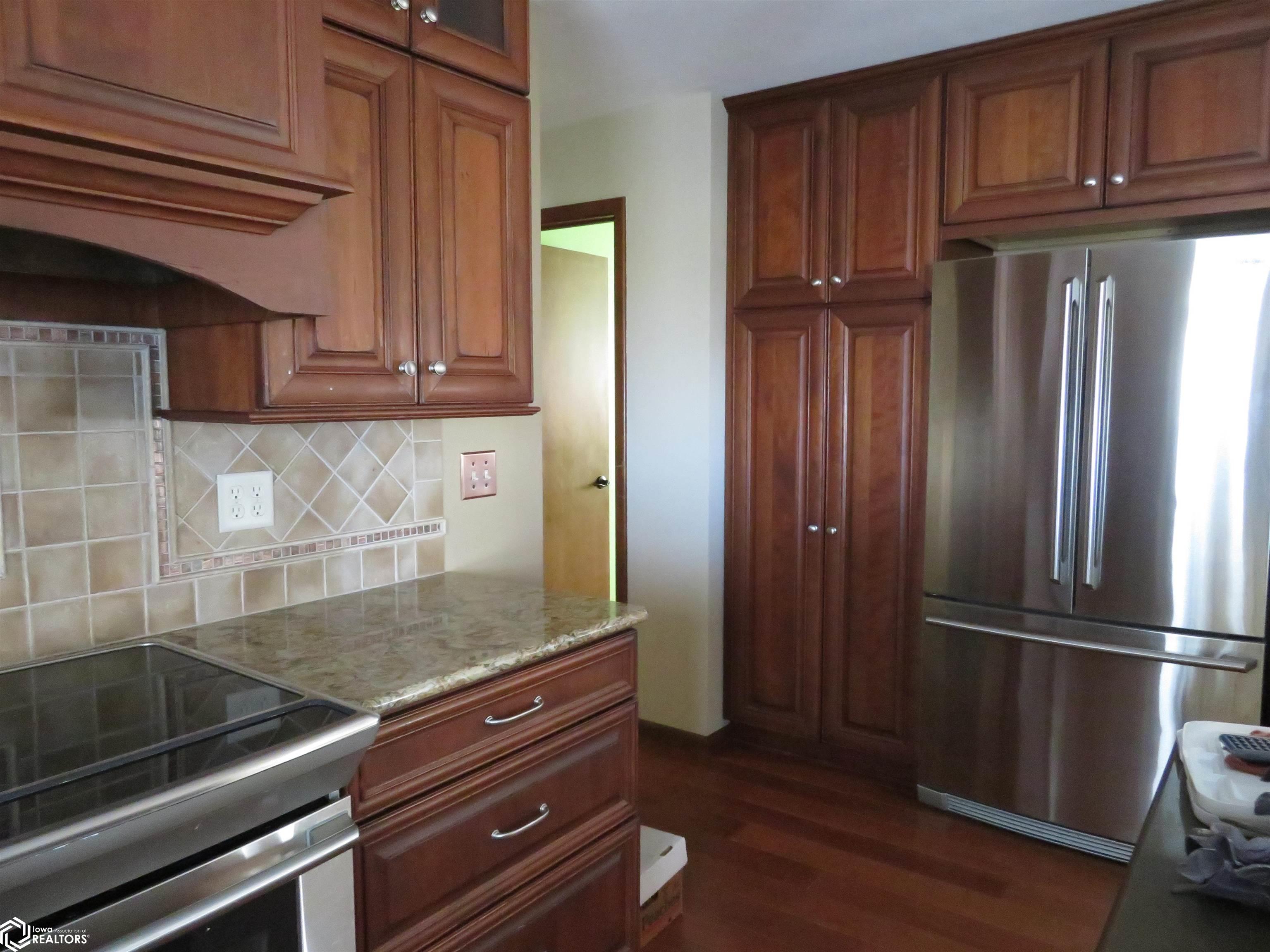 809 Cedar Drive, Clarion, Iowa image 13