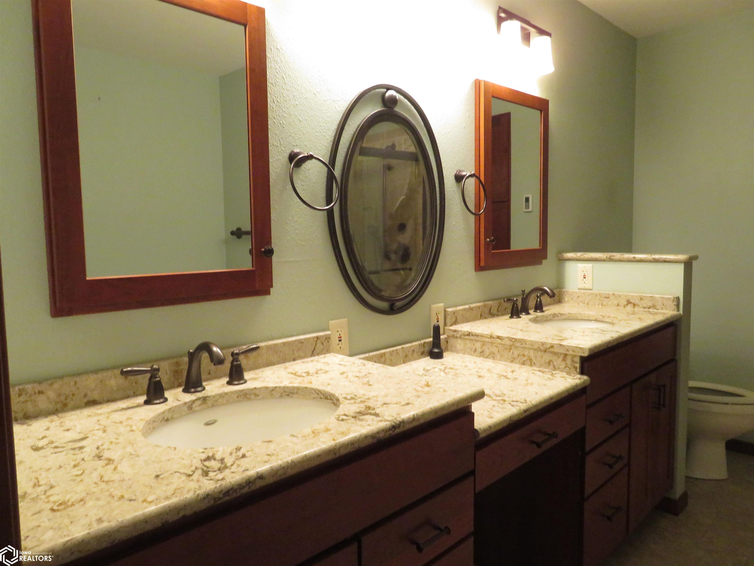 809 Cedar Drive, Clarion, Iowa image 25